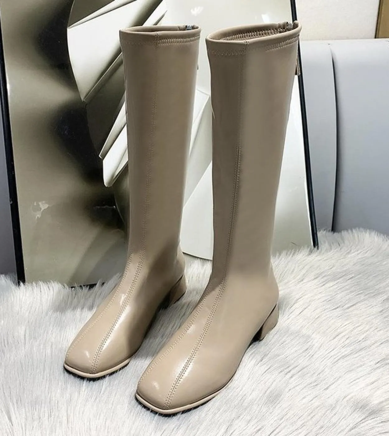 2022 Donne Alti Al Ginocchio 4 cm Tacchi Alti Stivali In Pelle Fetish Cavaliere Moda Stivali Stivaletti Lady Tacchi Bassi Bianco