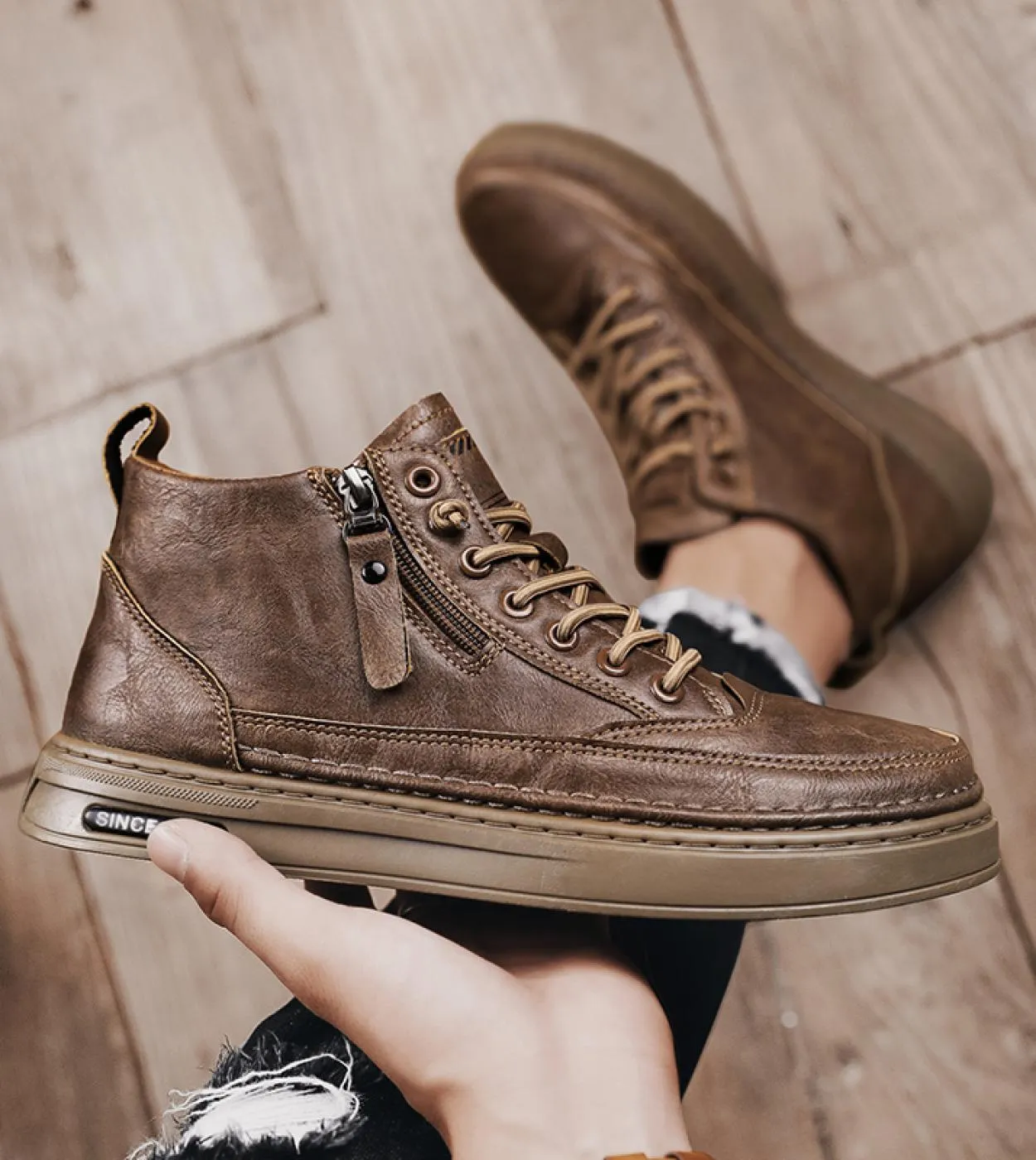 2022 Stivali da uomo invernali di moda Peluche Stivaletti caldi Scarpe da lavoro impermeabili in cotone per uomo Scarpe basse da