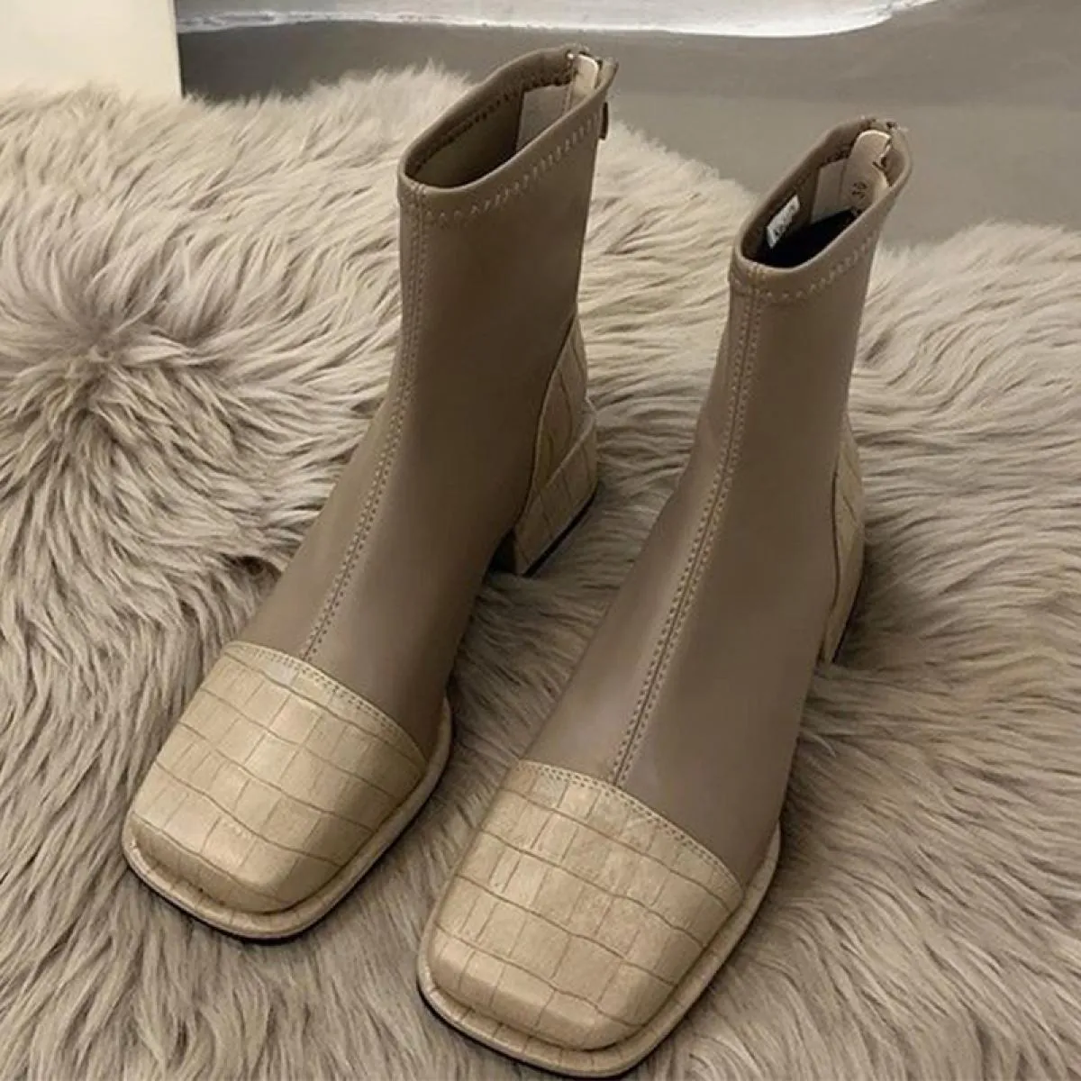 2023 Donne Alla Caviglia Grosso Chelsea Stivali Tacchi Medi Scarpe Invernali Nuova Tendenza Stivali Da Moto Punta Quadrata Goth