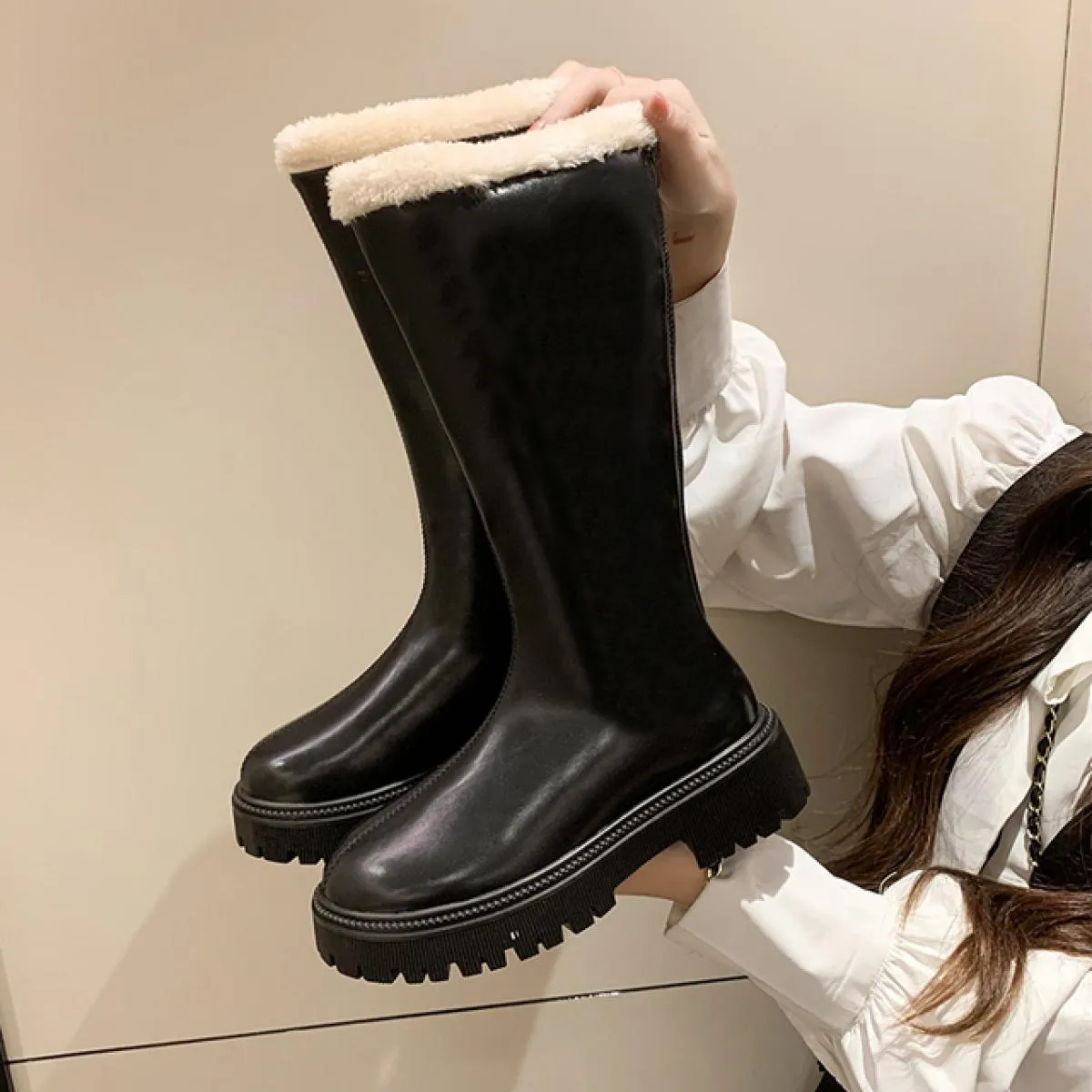 2023 inverno donna piattaforma scarpe alte al ginocchio tacco medio stivali Chelsea corti in peluche nuovo vestito stivali firma