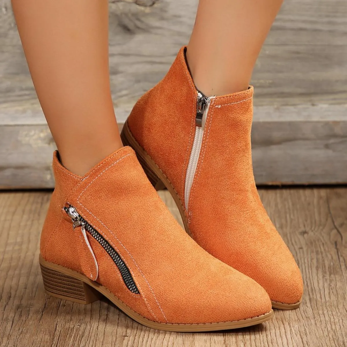 2023 Nuova Tendenza Delle Donne Della Caviglia Chelsea Stivali Inverno Chunky Pelle Scamosciata Metà Tacchi Goth Scarpe Moda Pun