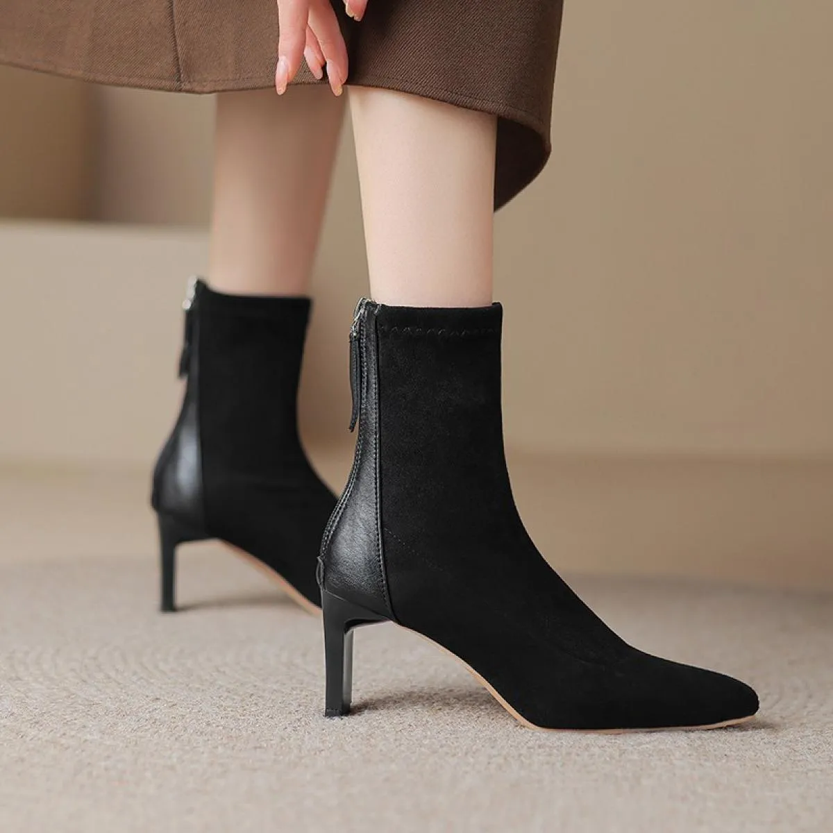 2023 nuove donne in pelle scamosciata Stillettos scarpe alla caviglia tacchi medi stivali Chelsea inverno Goth pompe stivali da