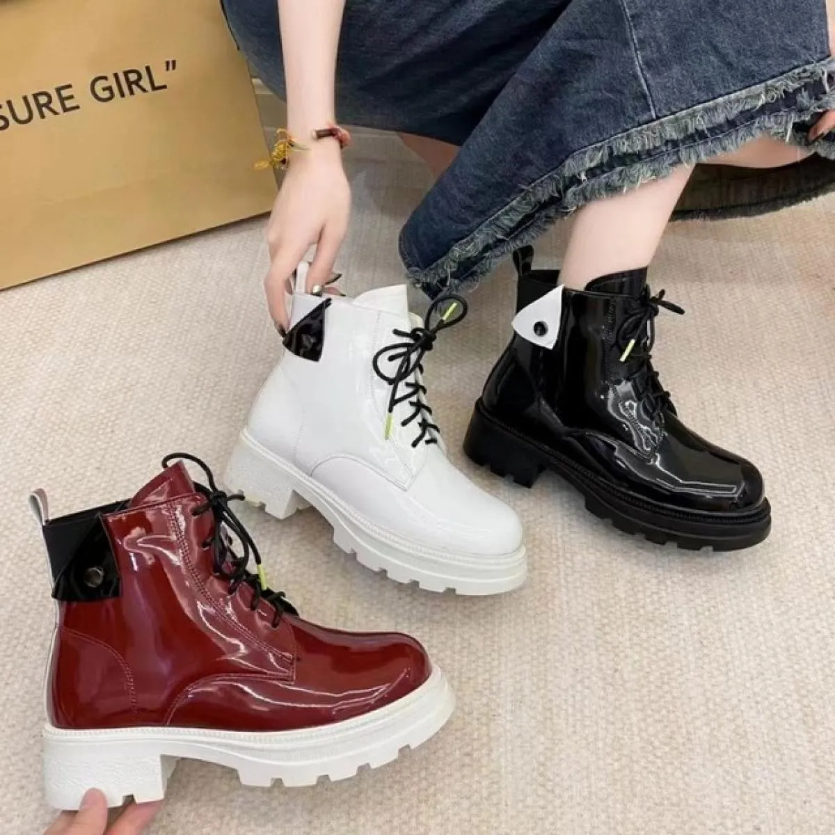 2023 nuove donne stivali Chelsea scarpe con plateau da neve stringate alla caviglia designer invernale gladiatore Goth scarpe da