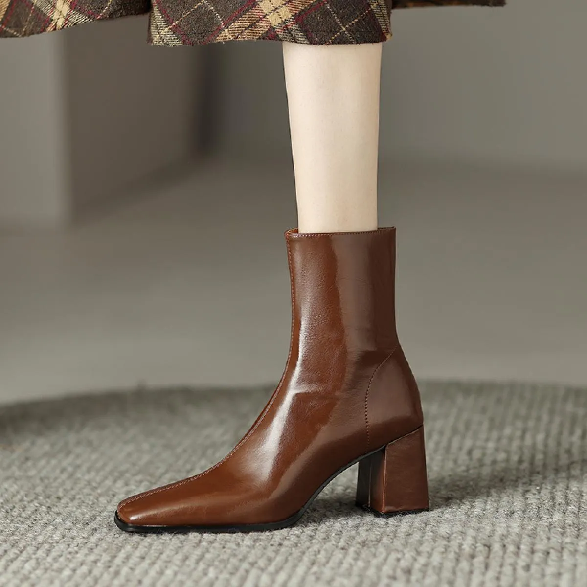 2024 Lady Basic Stivaletti da donna Stretch Inverno Spessi Tacchi alti Scarpe da lavoro in vera pelle Donna Taglia 34 42