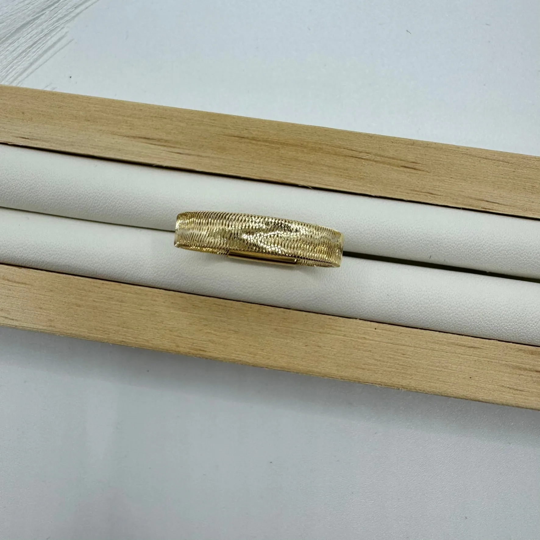 Anello fascia elastica  slim oro