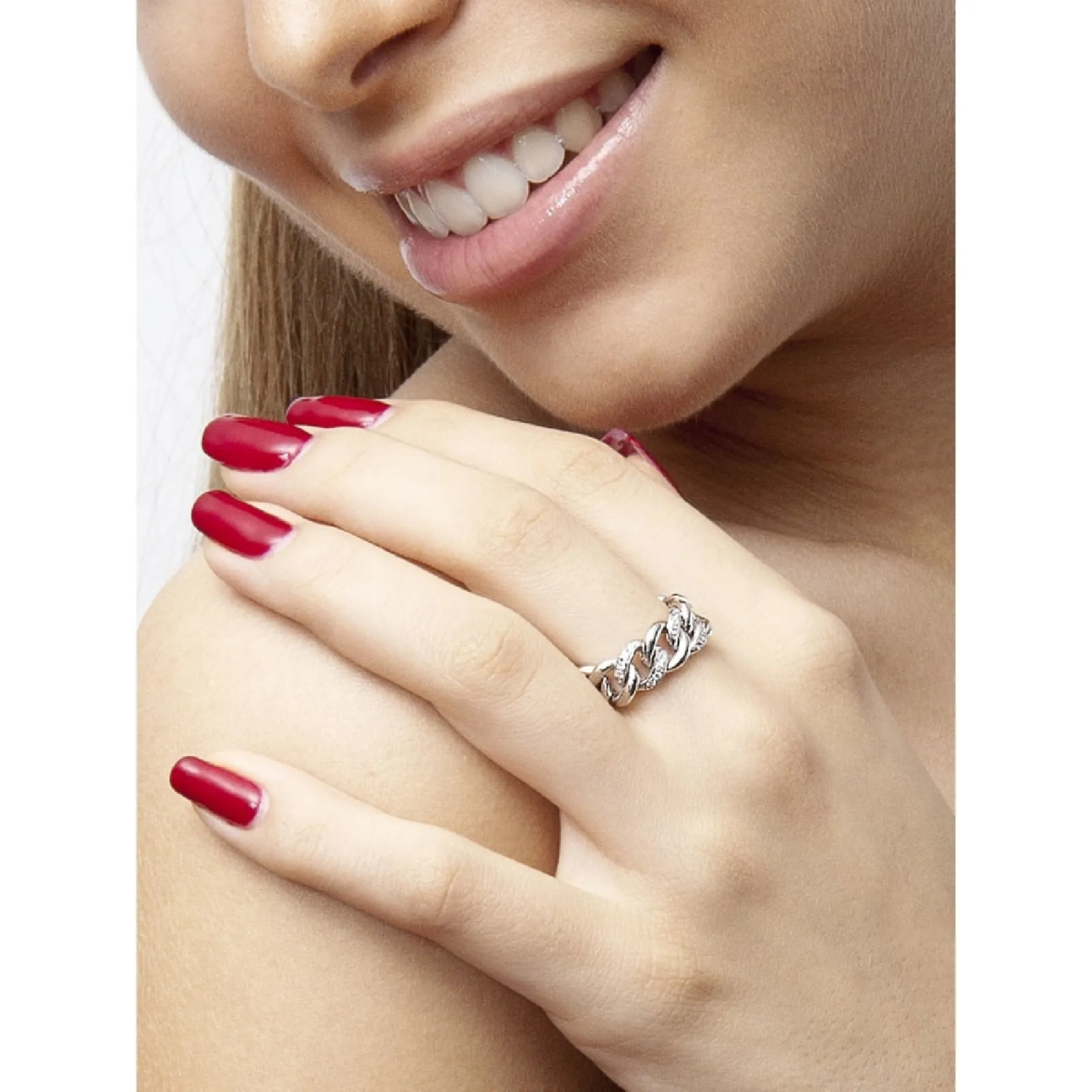 Anello maglia groumette in Oro bianco 18k con 3 maglie incastonate di diamanti