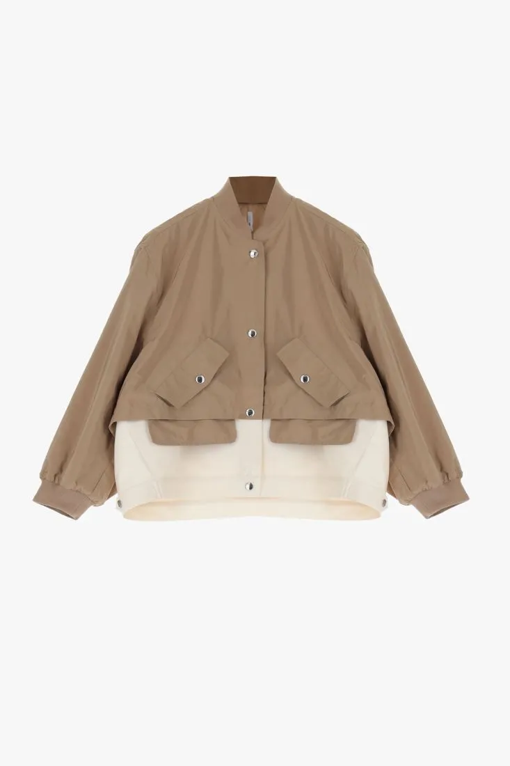 Bomber oversize bicolor con tasche