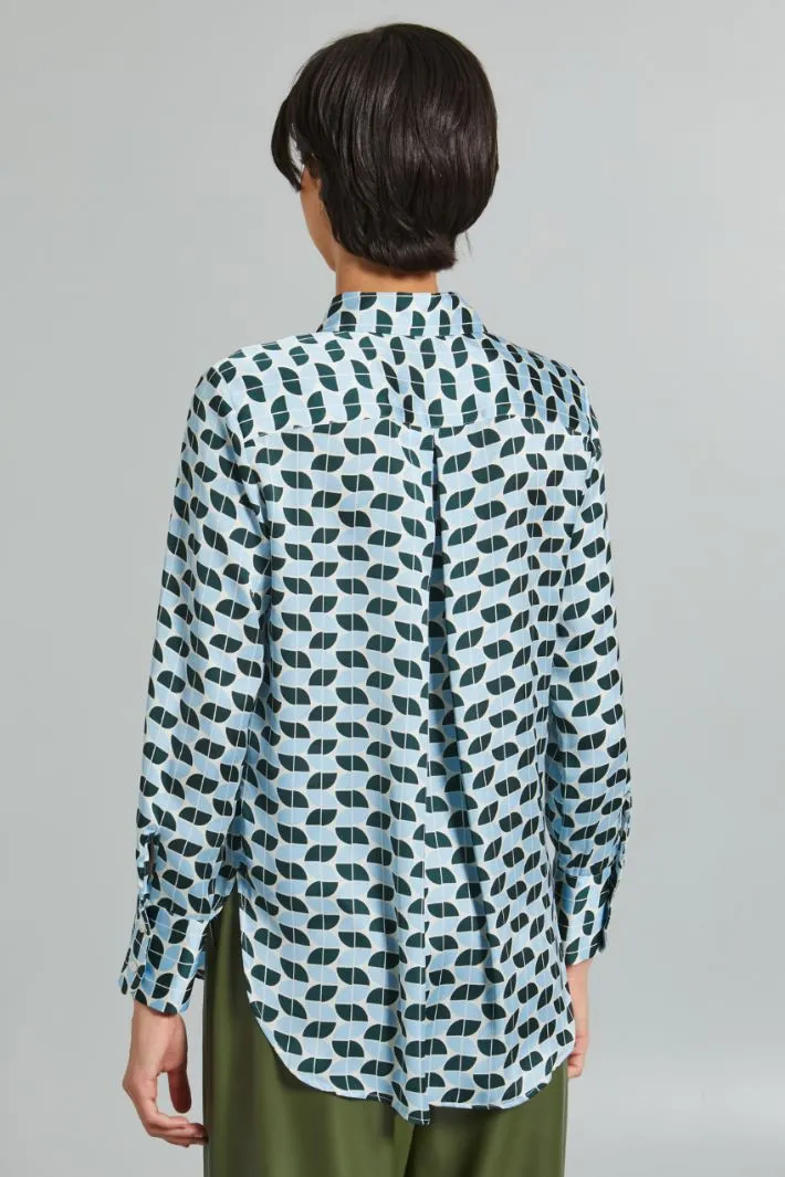 Camicia con spacchi