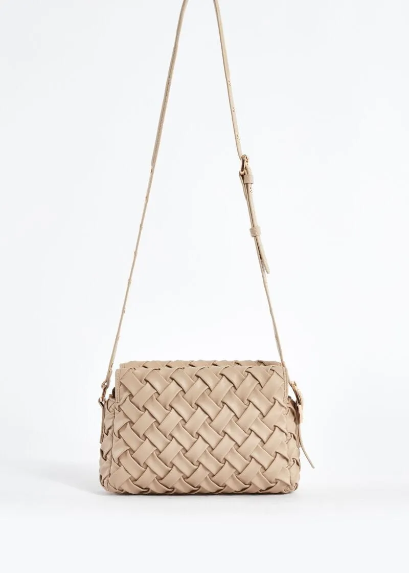 Crossbody intrecciata