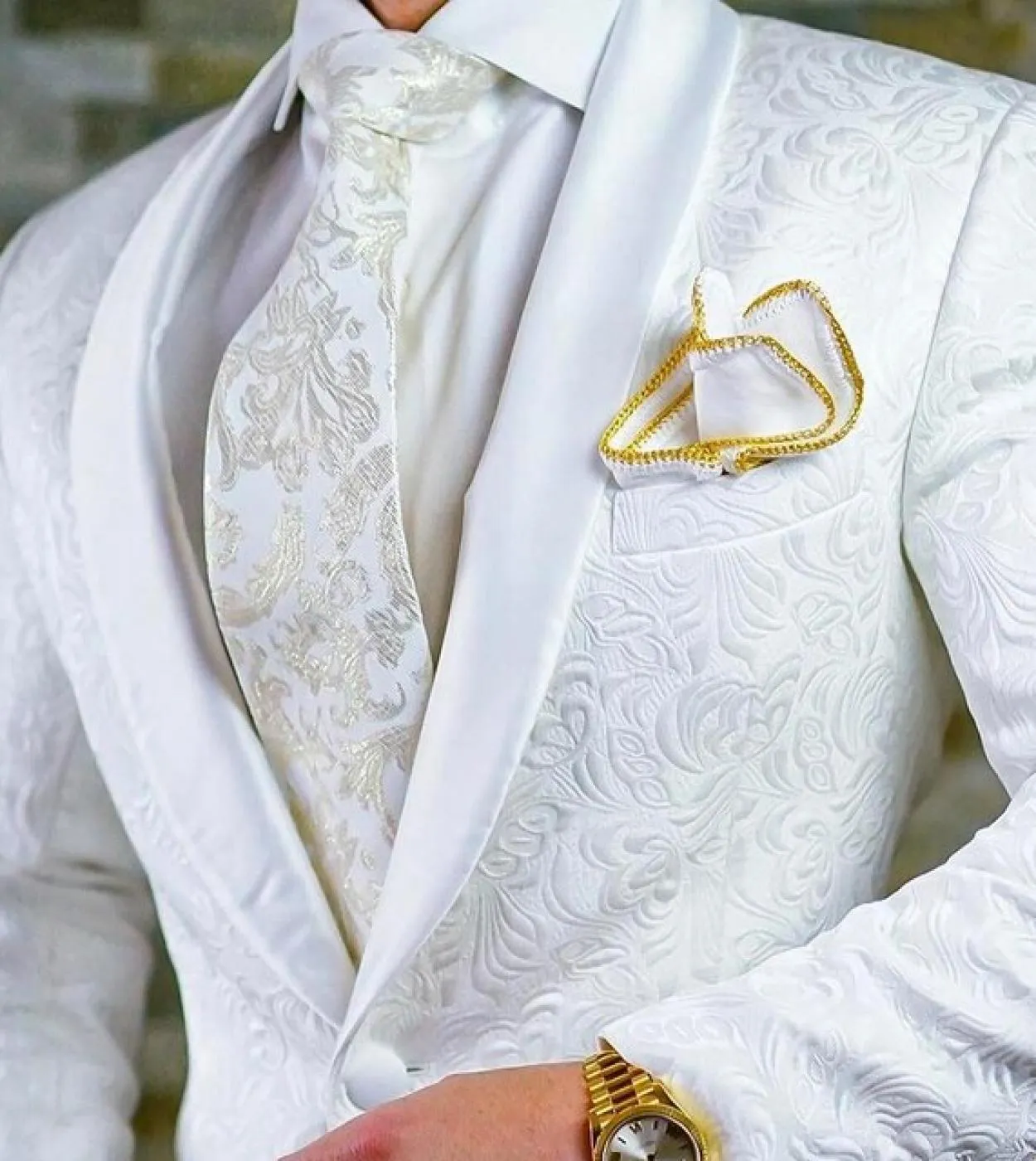 Custom Made Satin Jacquard Wedding Groom Slim Fit Uomo Abiti con scialle risvolto 3 pezzi blazer  gilet  pantaloni Costume H