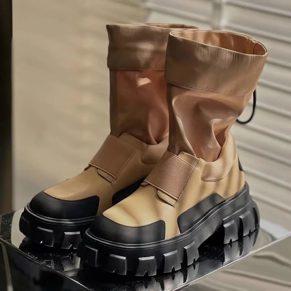 Donne Piattaforma Scarpe a metà polpaccio Tacchi medi Stivali Chelsea Stivali invernali da moto Goth 2023 Nuova tendenza Casual