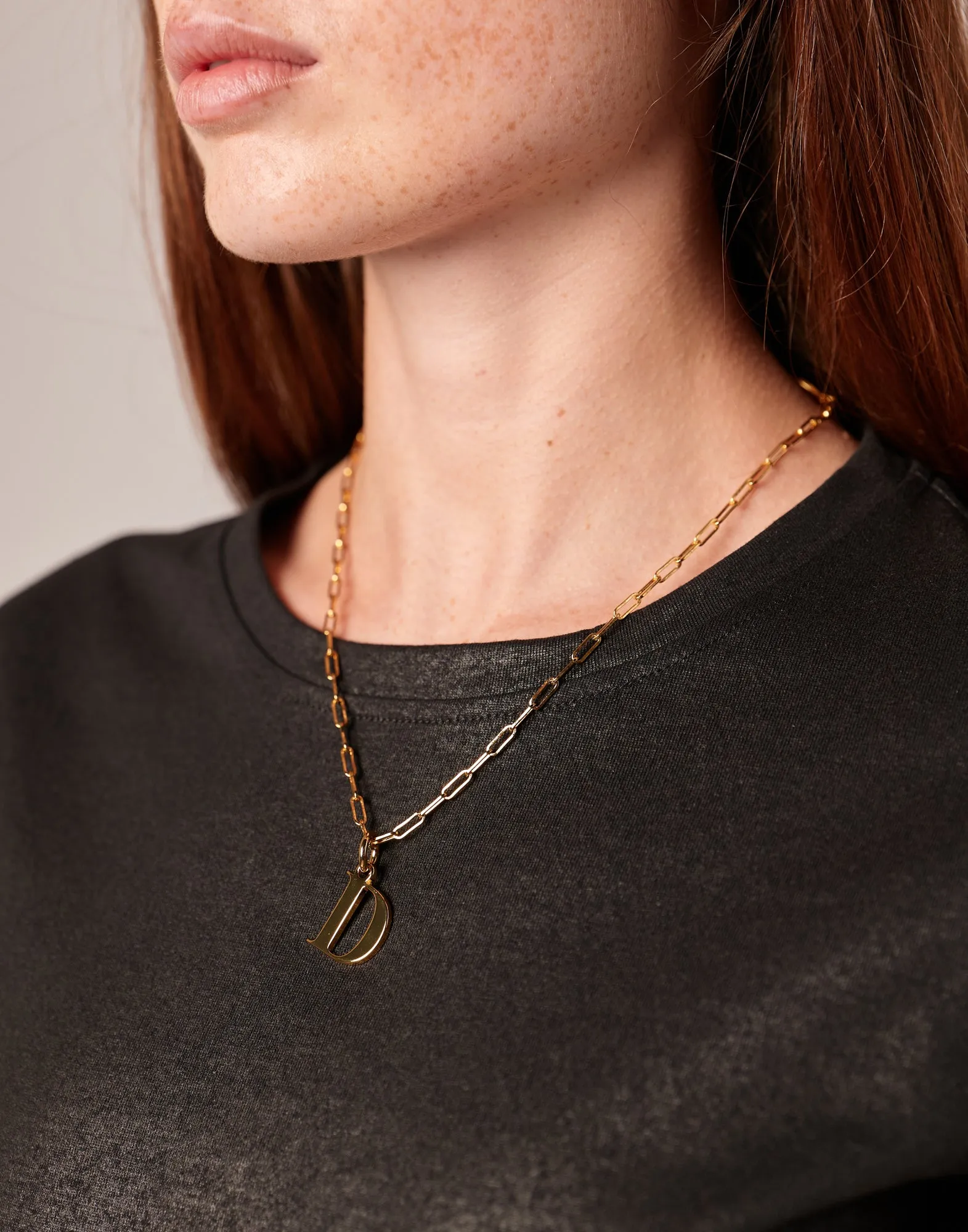 DOUUOD Collana con Lettera Personalizzata Piccola