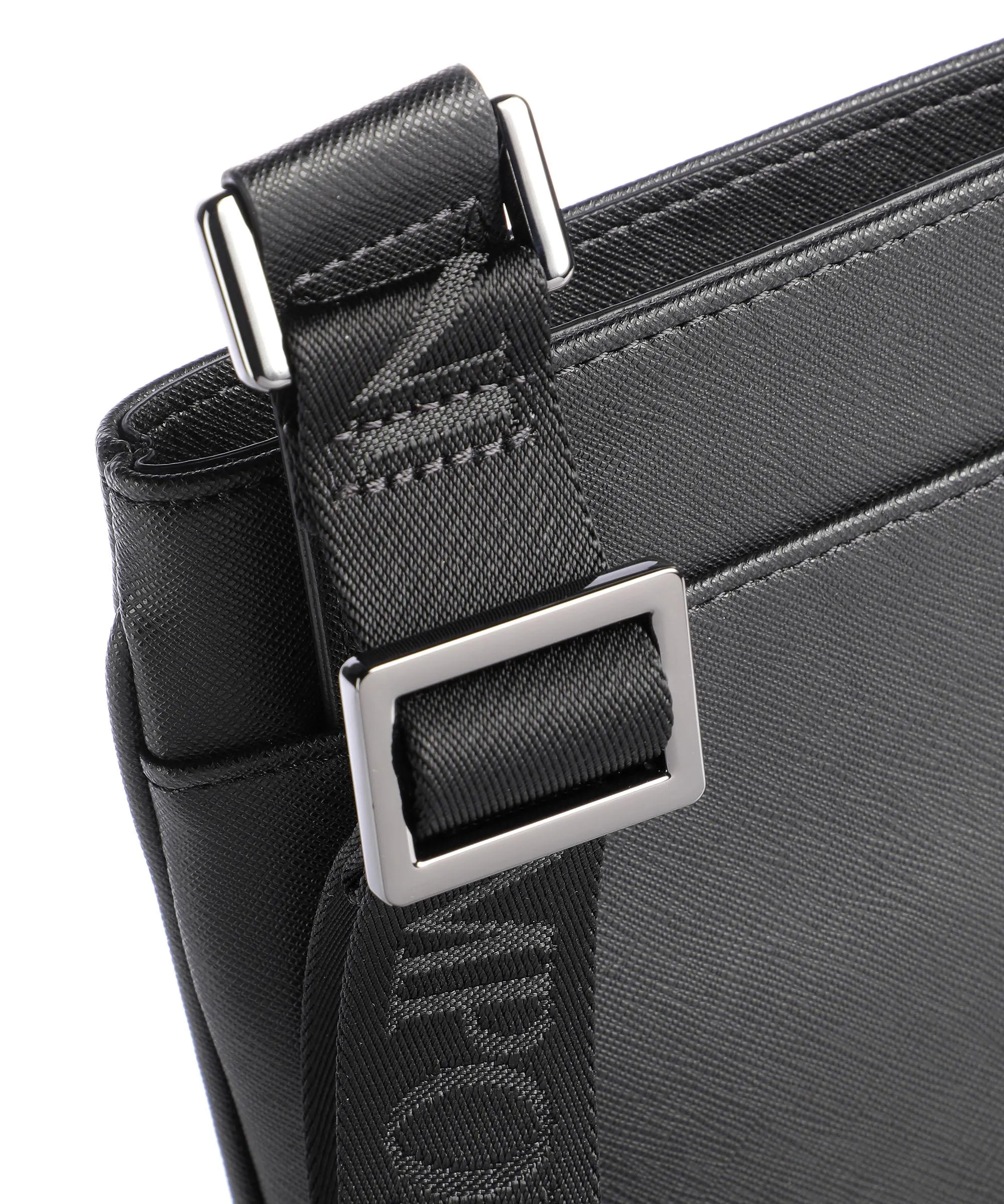  Emporio Armani New Regenerated Borsa a tracolla pelle sintetica, poliestere nero  