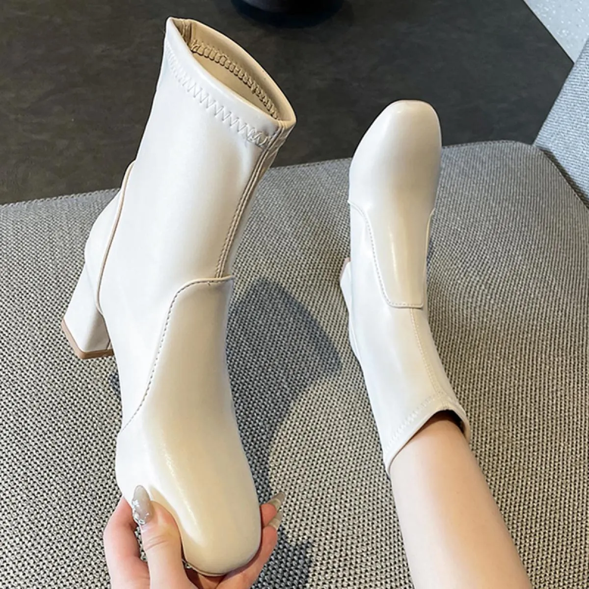Inverno Donna Tacchi medi Chelsea Stivali Chunky Scarpe alla caviglia 2023 Nuova tendenza Vestito da moda Punta quadrata Décolle