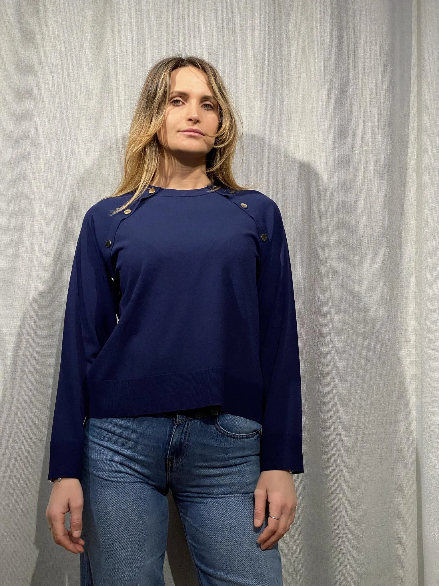 KAOS DONNA maglia in filo manica lunga con pepite applicate QP1NT004