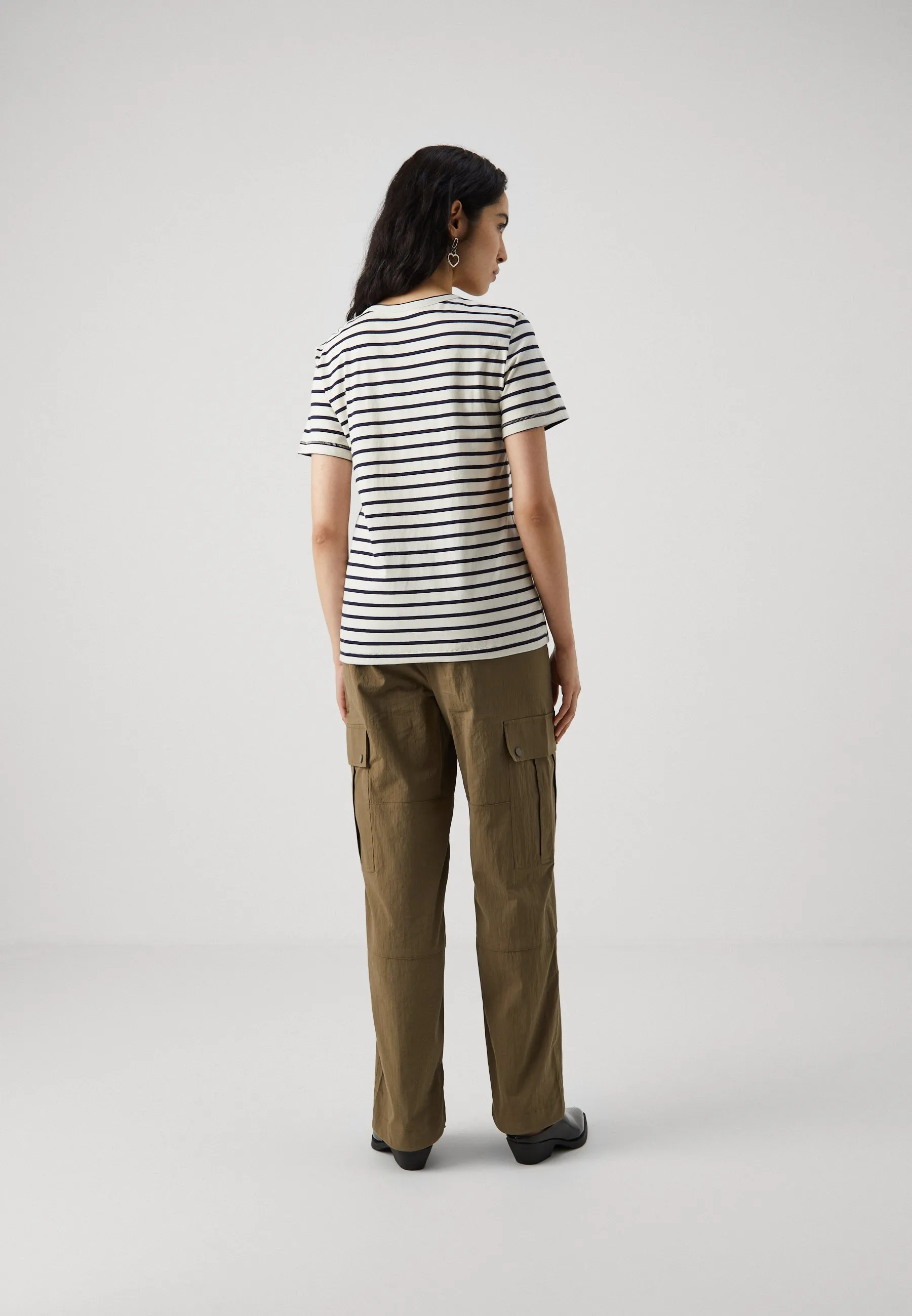 LOGO CLASSIC TEE NOVELTY - T-shirt con stampa