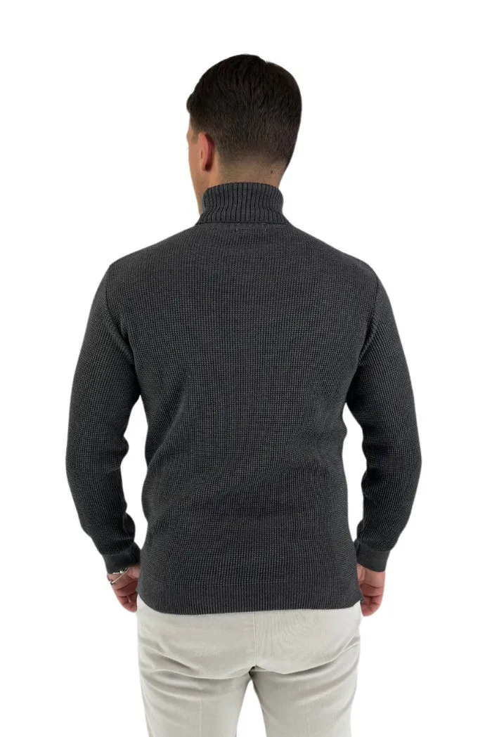 Luca Bertelli dolcevita in misto lana con lavorazioni m51524