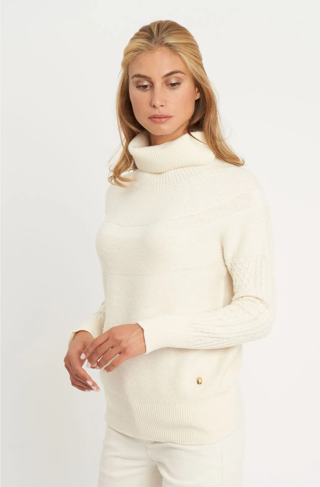     Maglia collo ad anello misto lana