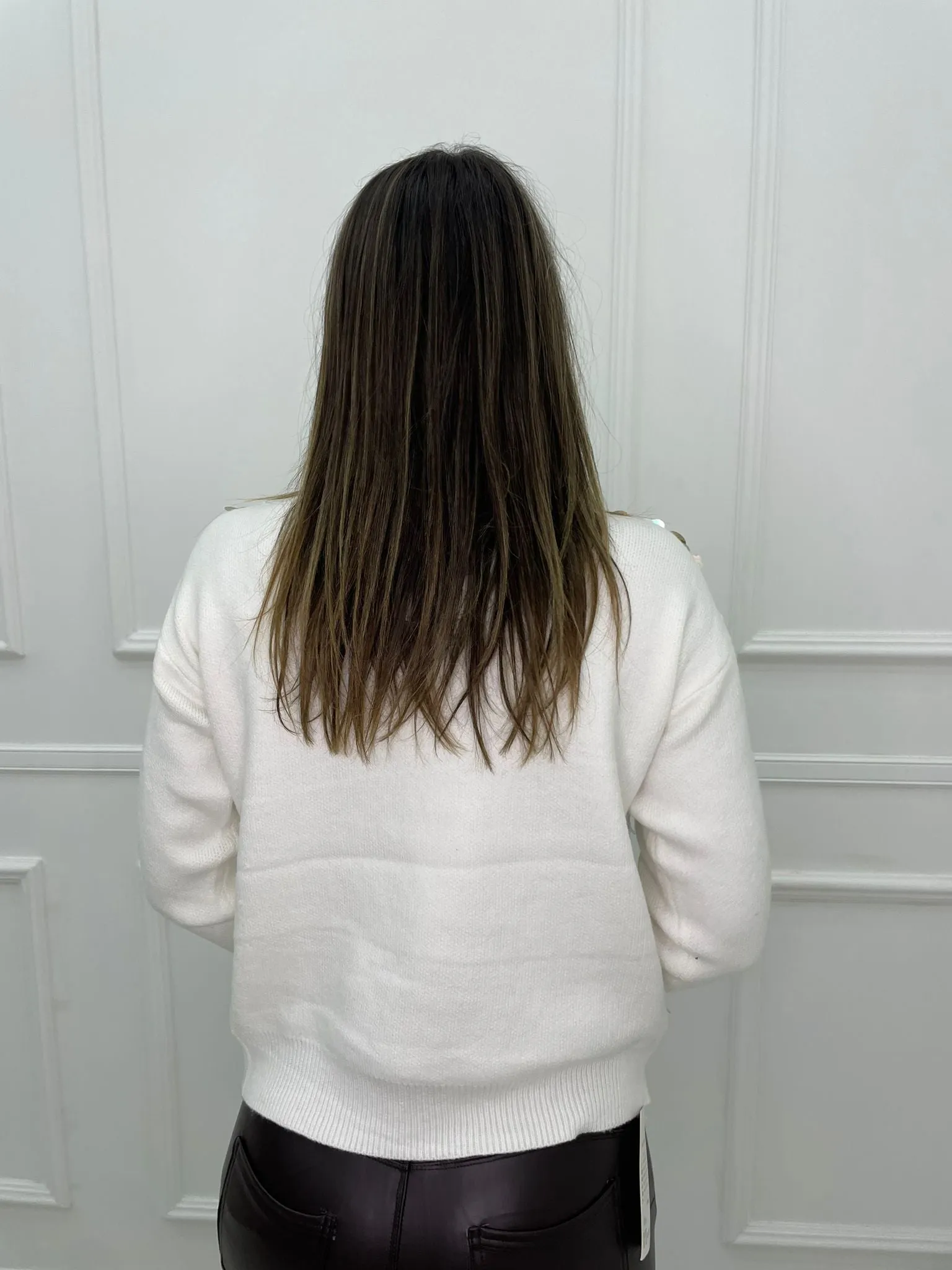 Maglione con paillettes colorate