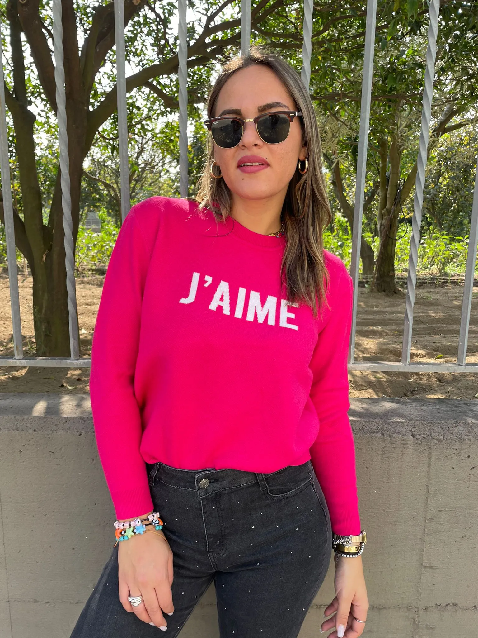 Maglione giro collo con scritta J'aime