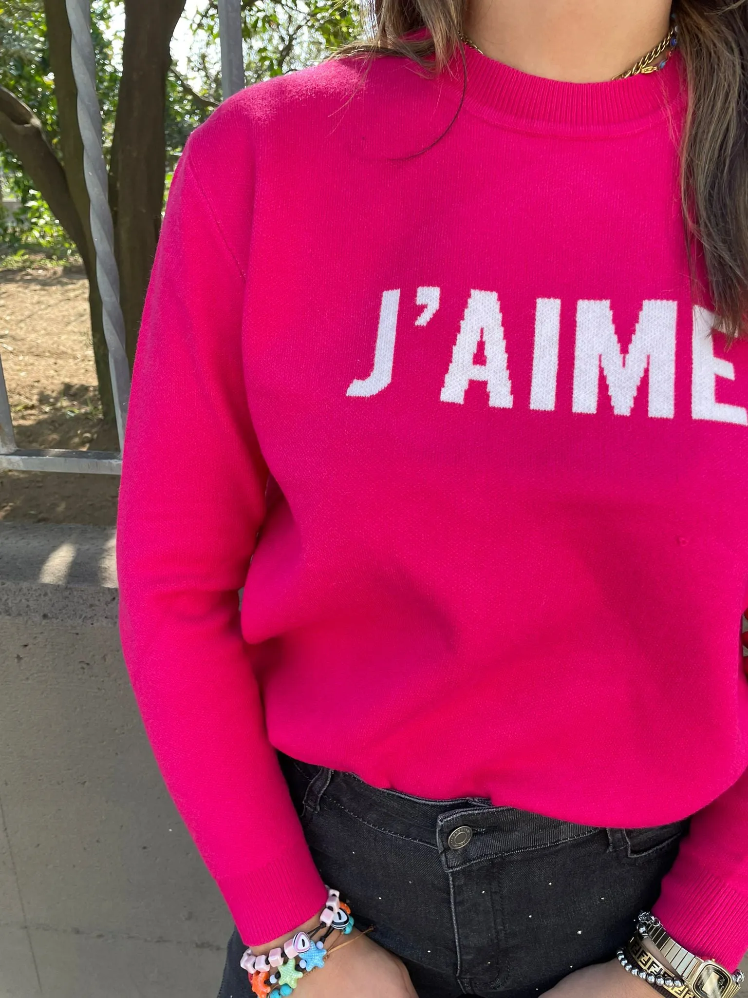 Maglione giro collo con scritta J'aime