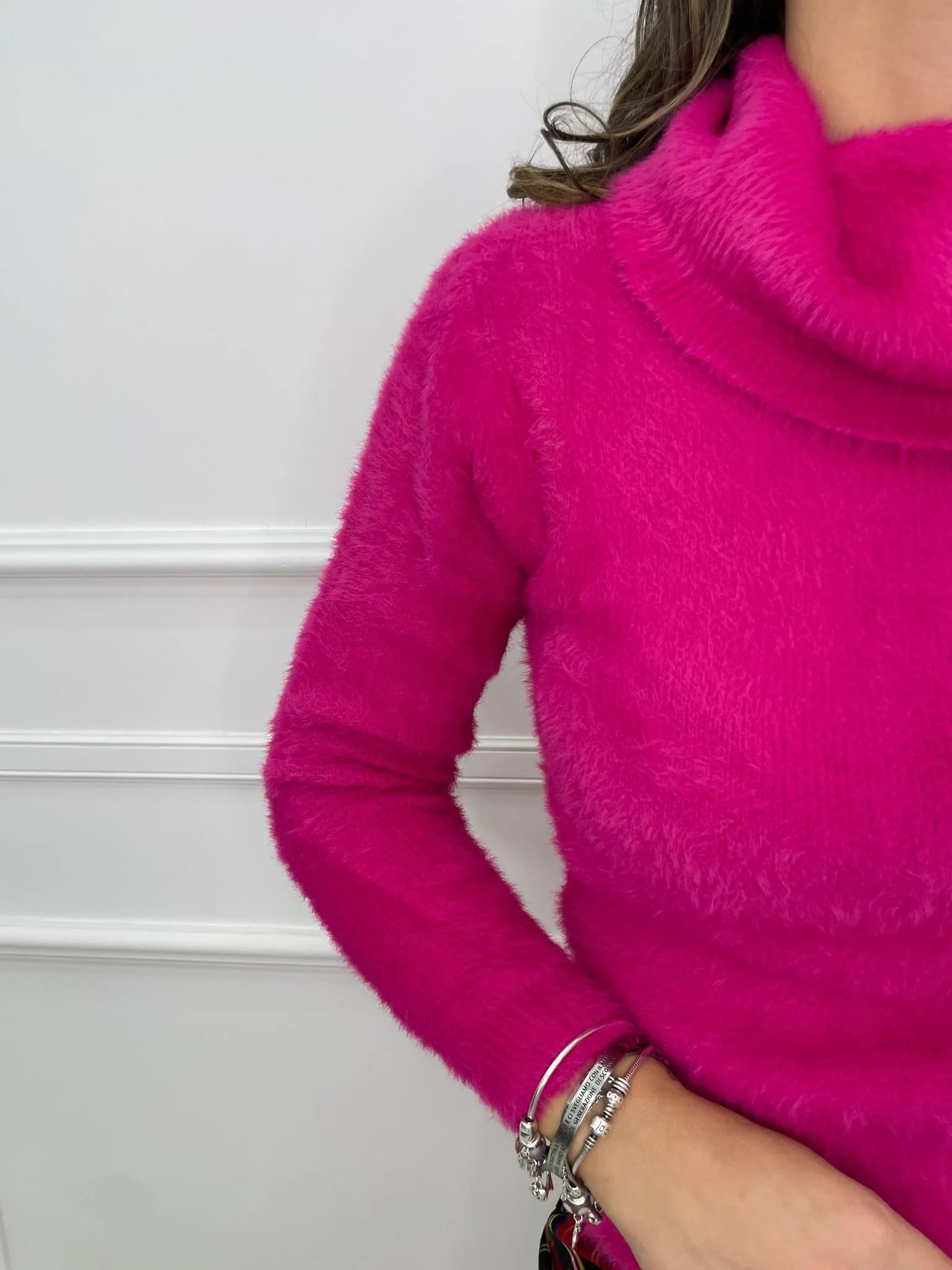 Maglione in pelo con collo morbido