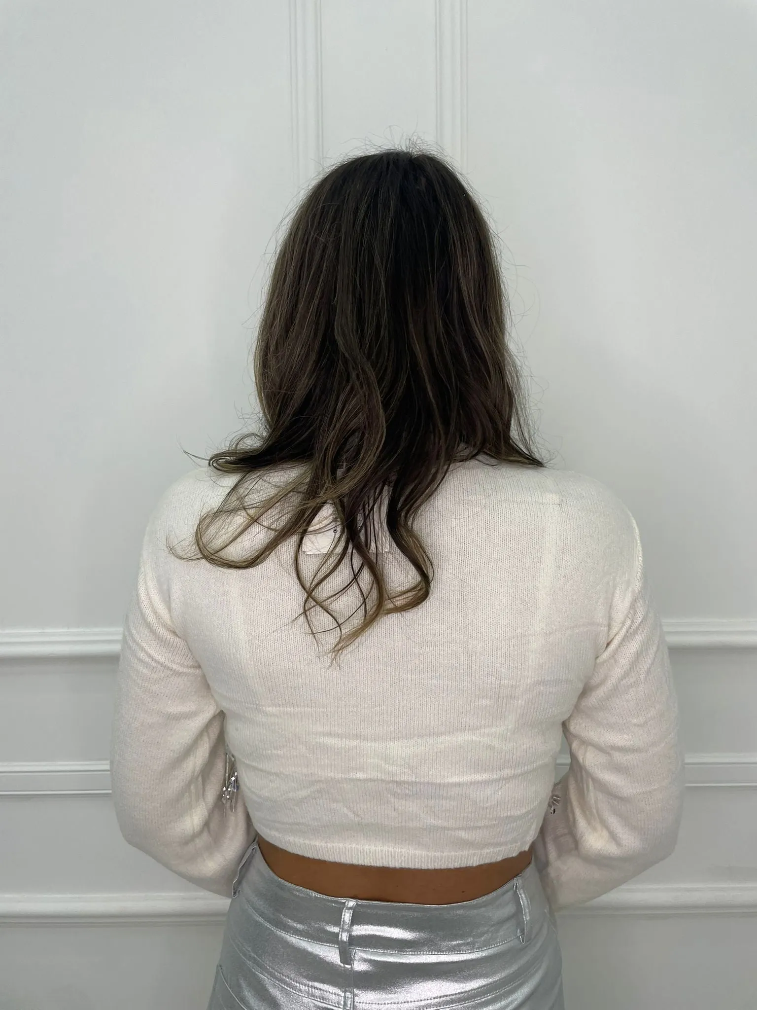 Maglione mezzo collo con cascata di paillettes