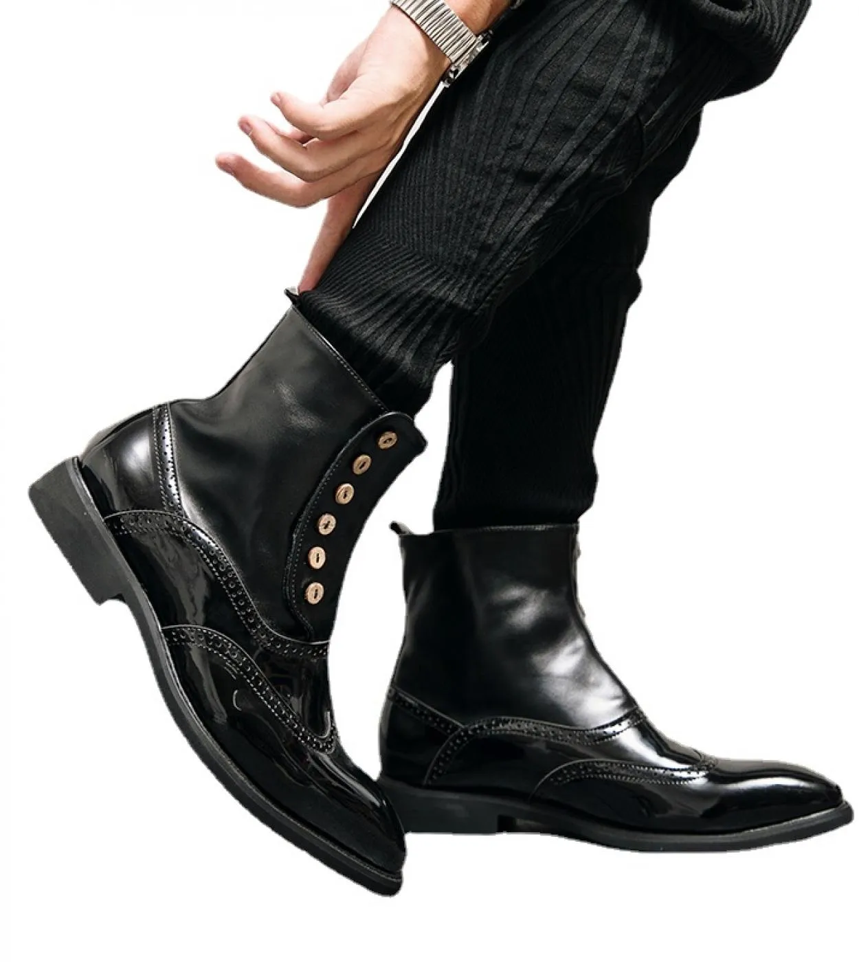 Nuovi stivali da uomo Black Block Stivali corti con bottoni a punta tonda Spedizione gratuita Botas De Hombre Stivaletti da uomo