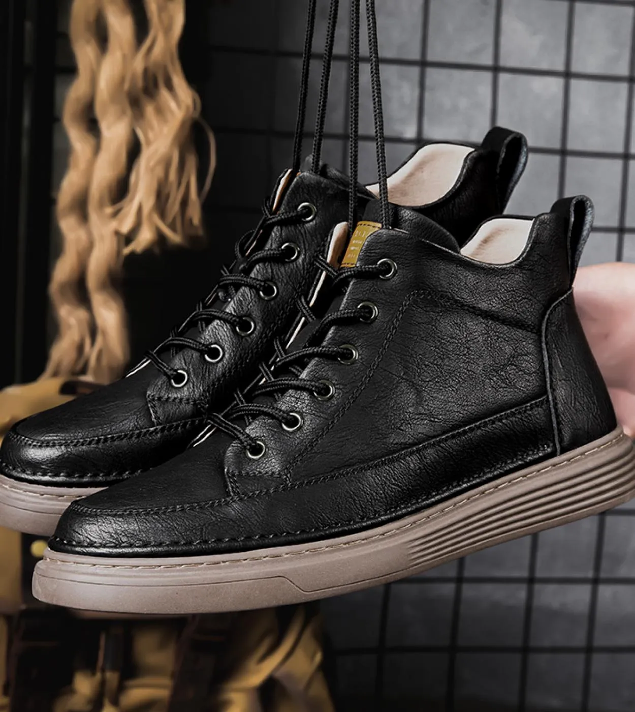 Nuovi stivali invernali Stivali da lavoro con lacci in pelliccia Stivaletti in vera pelle più scarpe alte in velluto Sneakers da