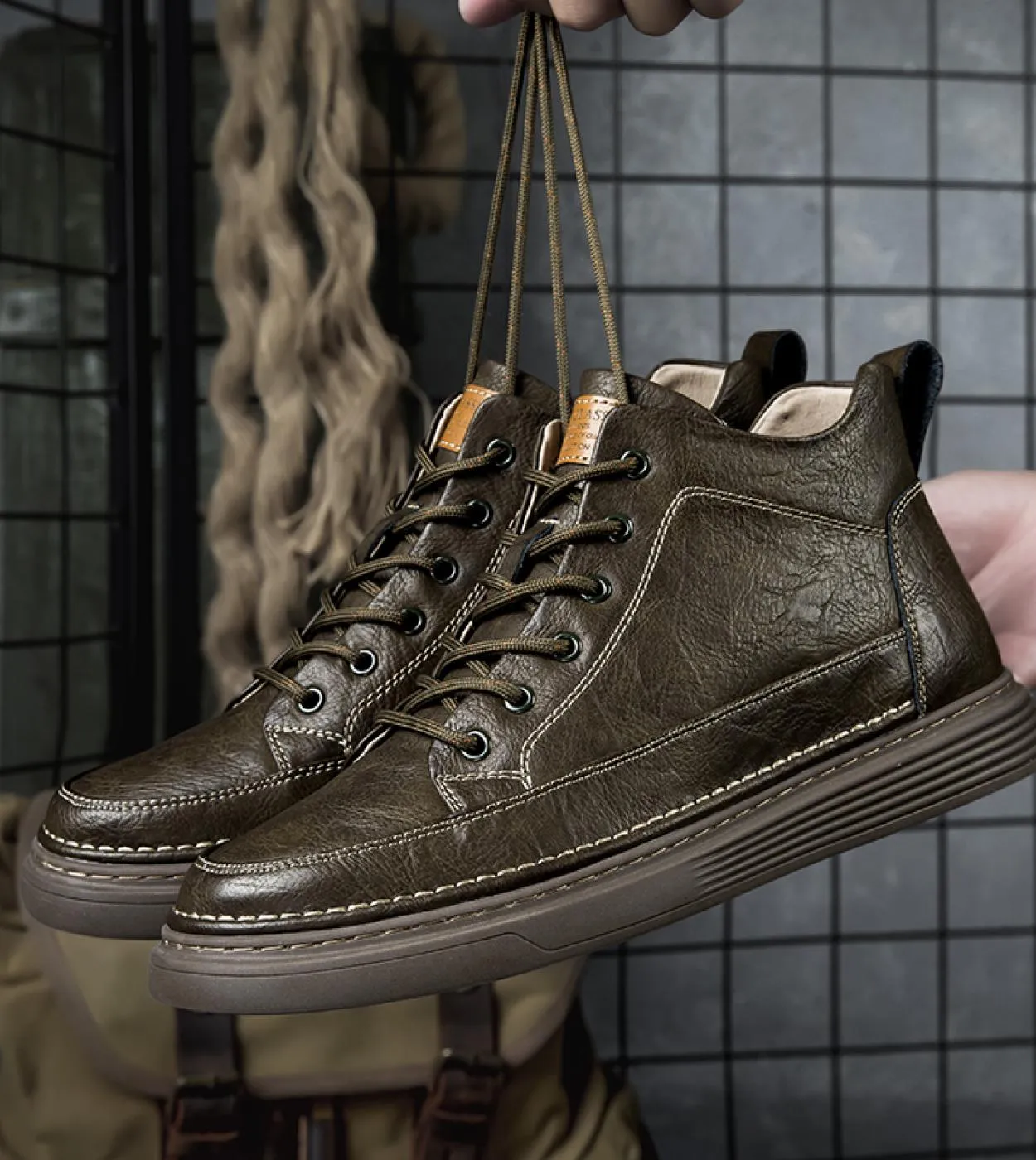 Nuovi stivali invernali Stivali da lavoro con lacci in pelliccia Stivaletti in vera pelle più scarpe alte in velluto Sneakers da