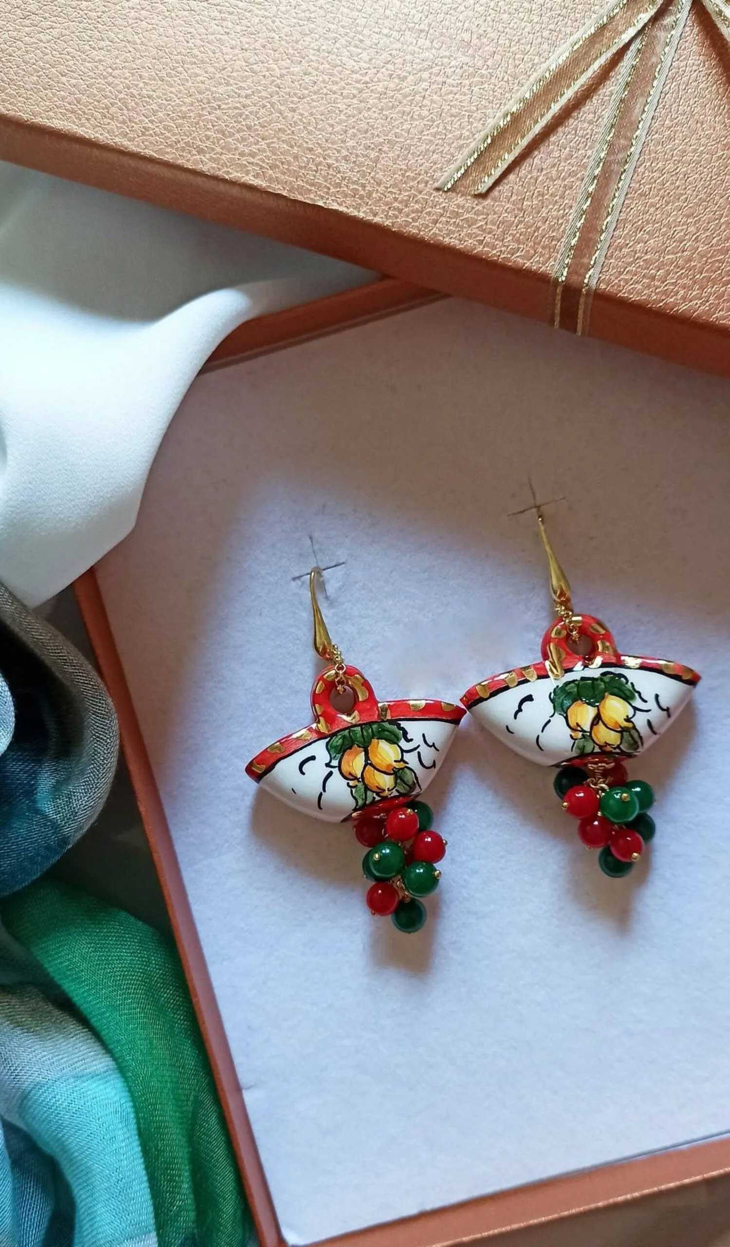 Orecchini Siciliani in Argento 925 con Coffe in Ceramica di Caltagirone