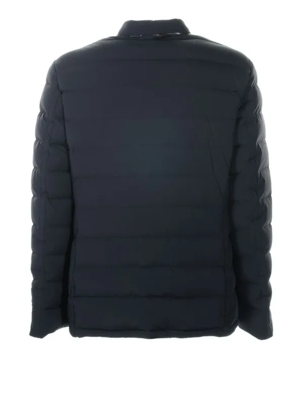 Padded jacket with buttons