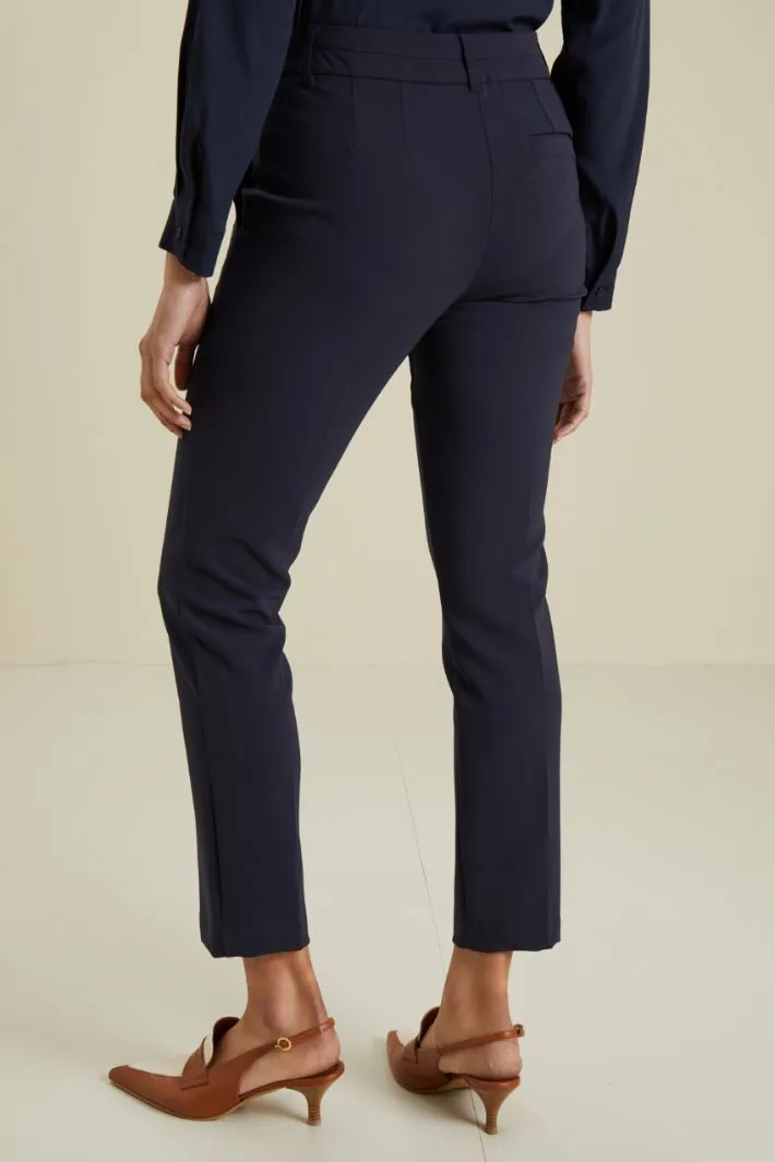 Pantaloni a sigaretta
