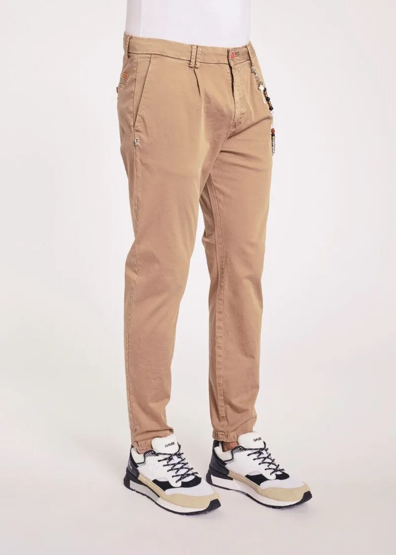 Pantaloni chino in gabardina