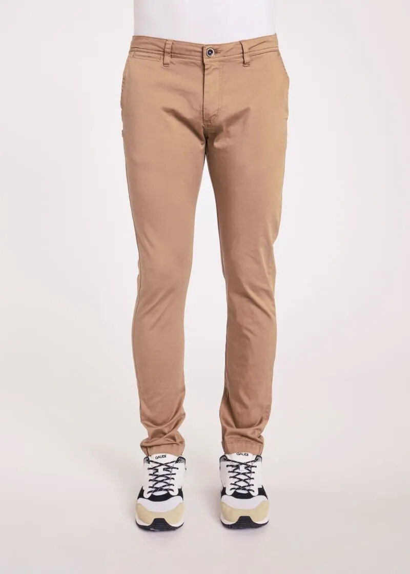 Pantaloni chino slim