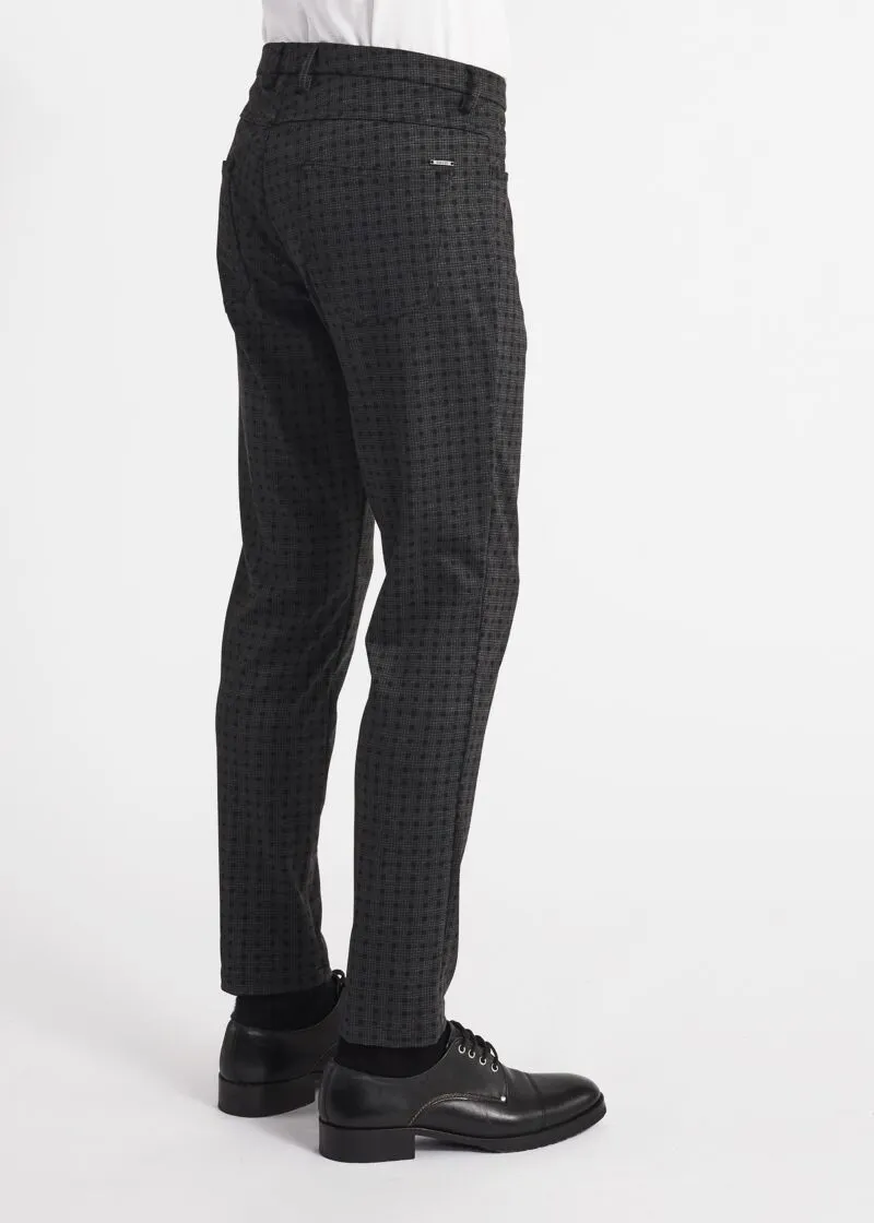 Pantaloni cinque tasche