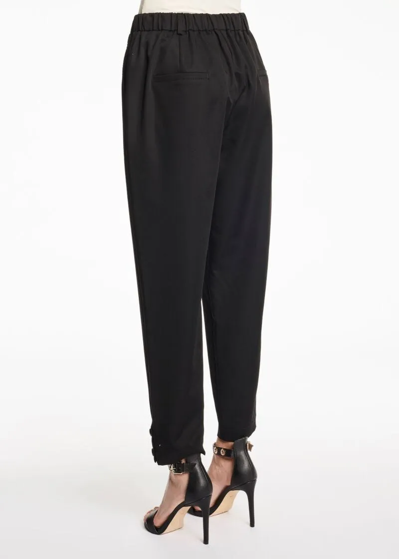 Pantaloni in tessuto fluido