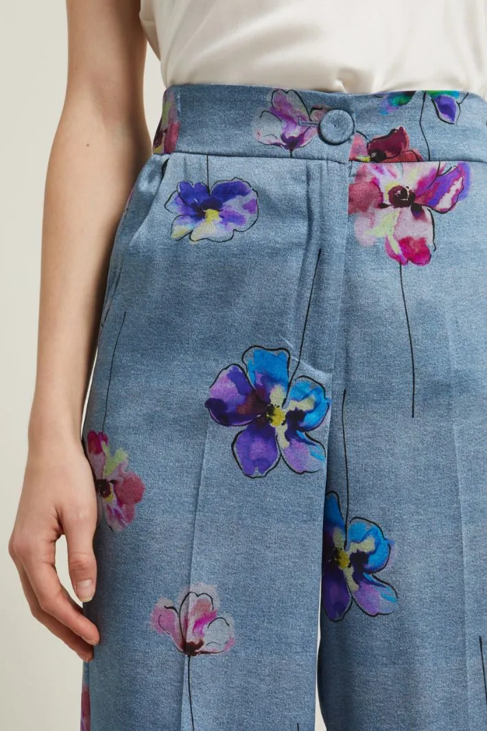 Pantaloni stampati in twill