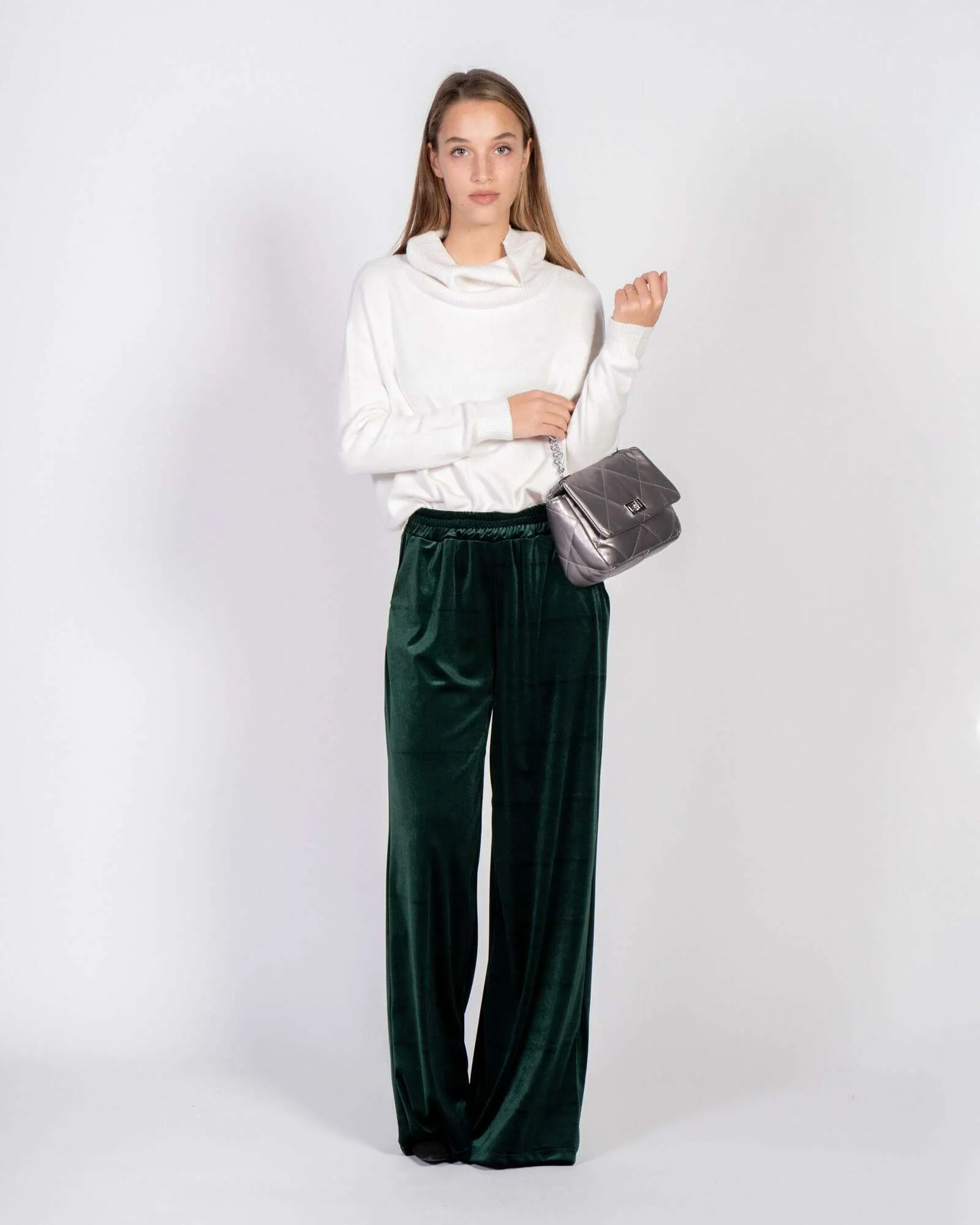Pullover con collo morbido