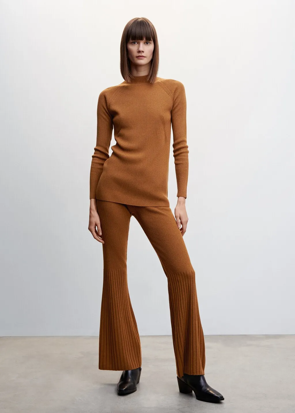 Pullover coste collo Perkins