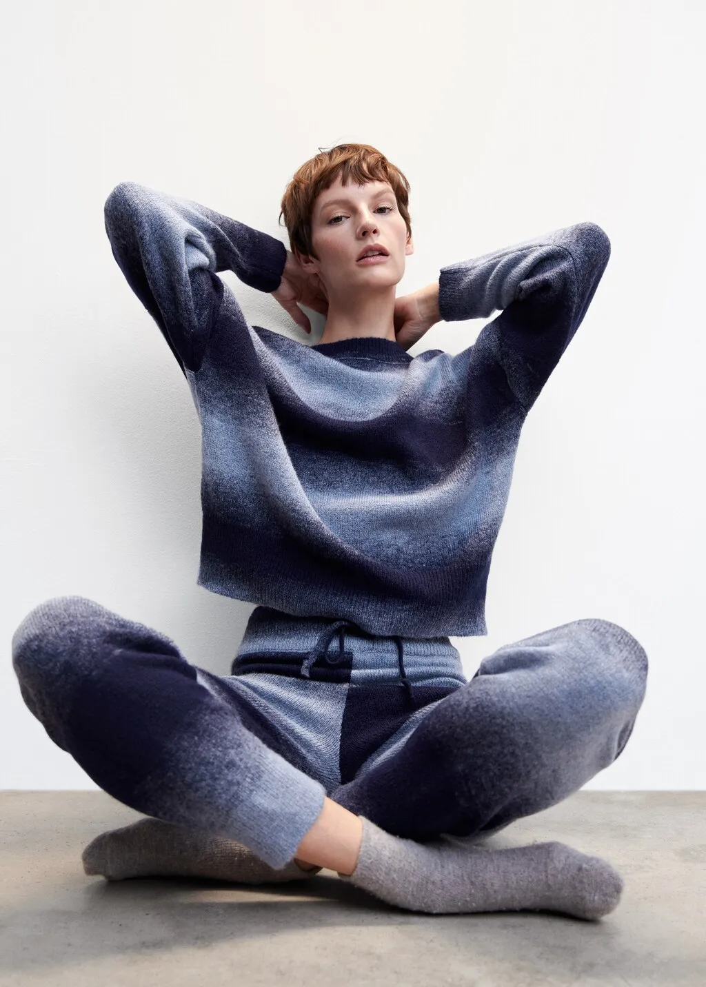 Pullover coste collo stondato