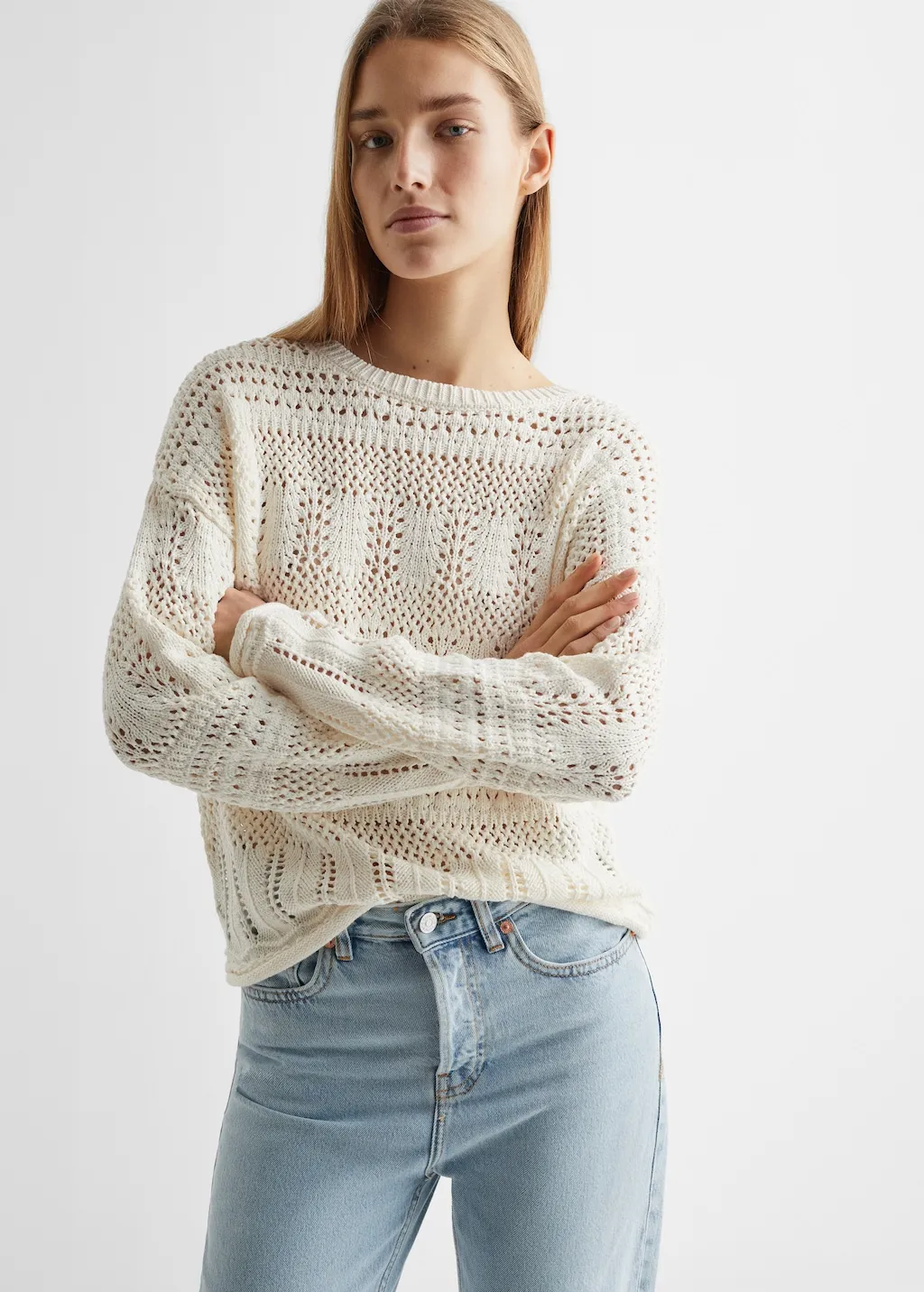Pullover traforato collo stondato