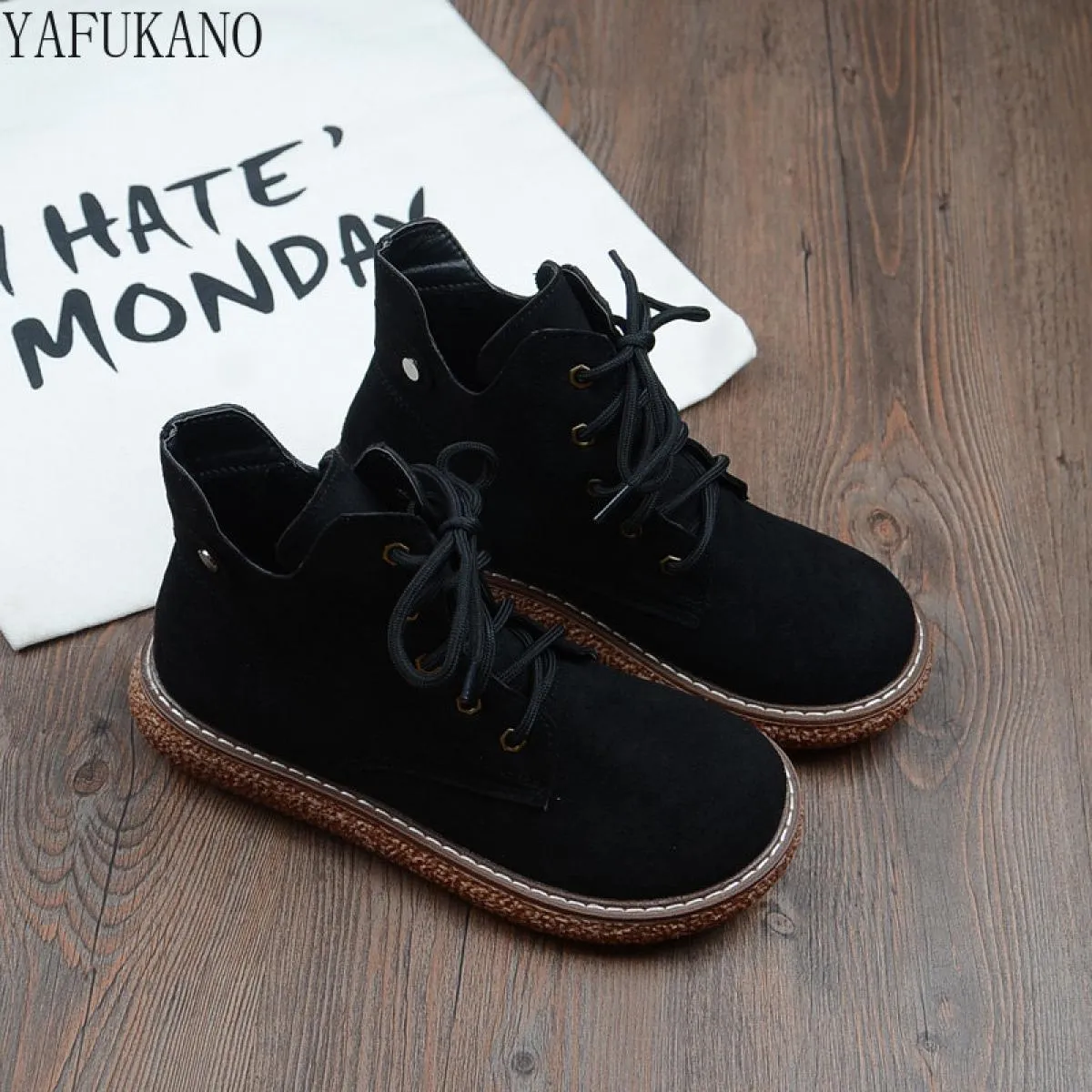 Scarpe da bambola a testa grande con suola spessa stile Harajuku Stivali corti retrò Mori Stivaletti comodi fatti a mano Stivali