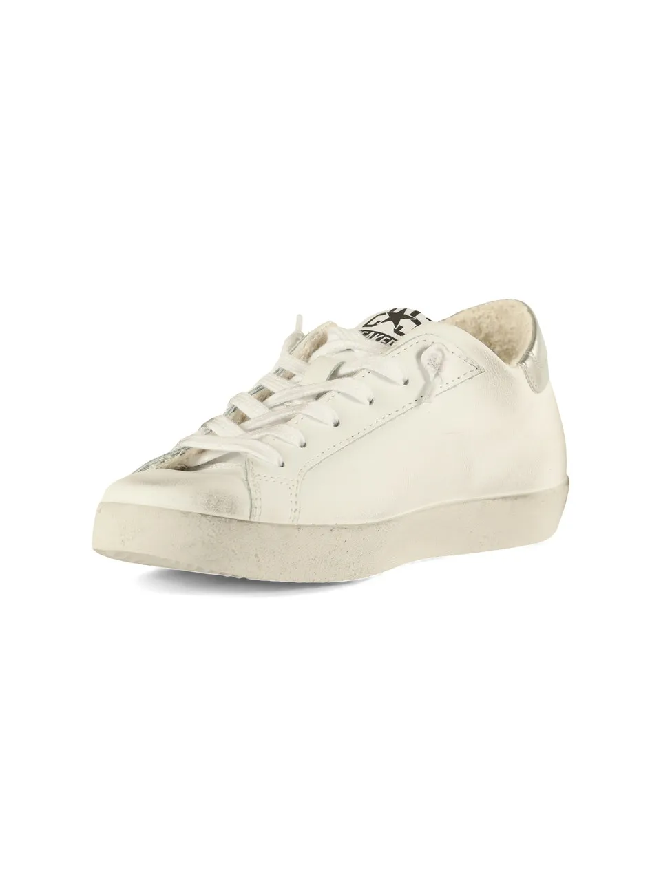 Sneakers in pelle con glitter applicati