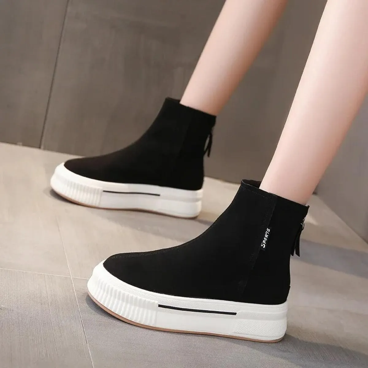 Stivaletti casual da donna Stivali scivolosi con punta tonda in pelle scamosciata Autunno e inverno da donna Sport retrò e minim