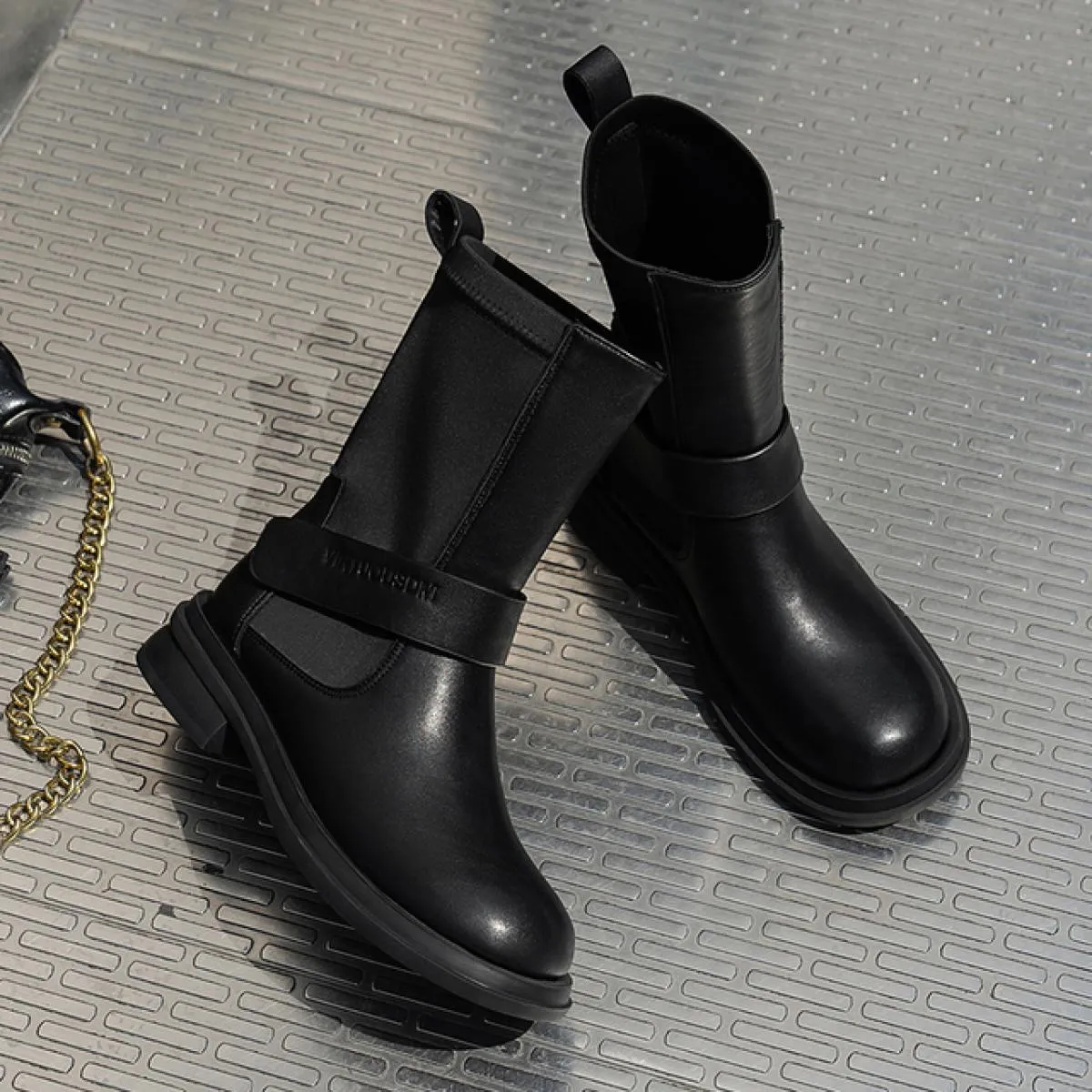 Stivali Chelsea 2023 nuove donne invernali scarpe con tacco medio piattaforma stivali da donna gladiatore alla caviglia grossi s