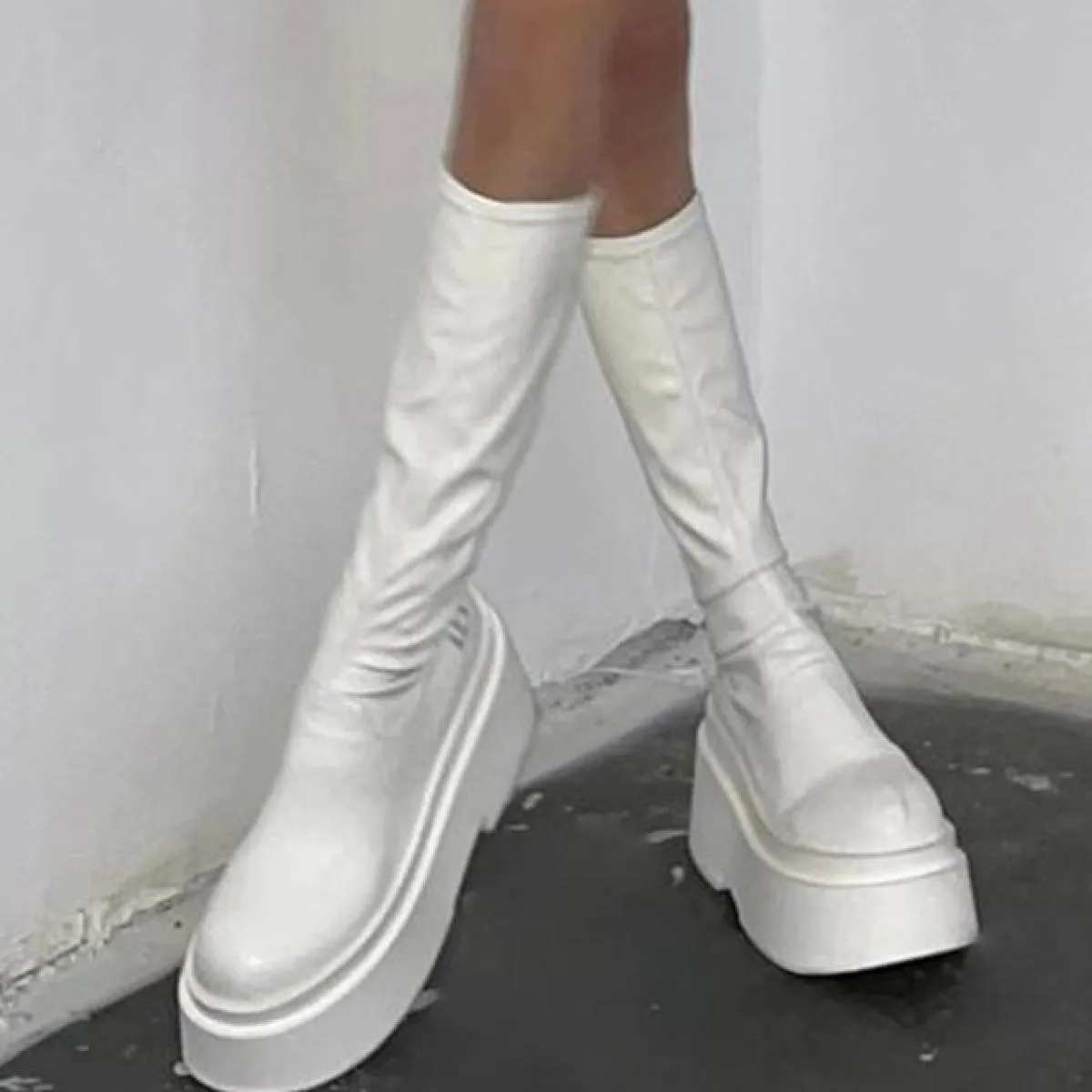 Stivali Chelsea invernali da donna appartamenti scarpe alte al ginocchio con piattaforma di moda nuova tendenza Goth scarpe casu