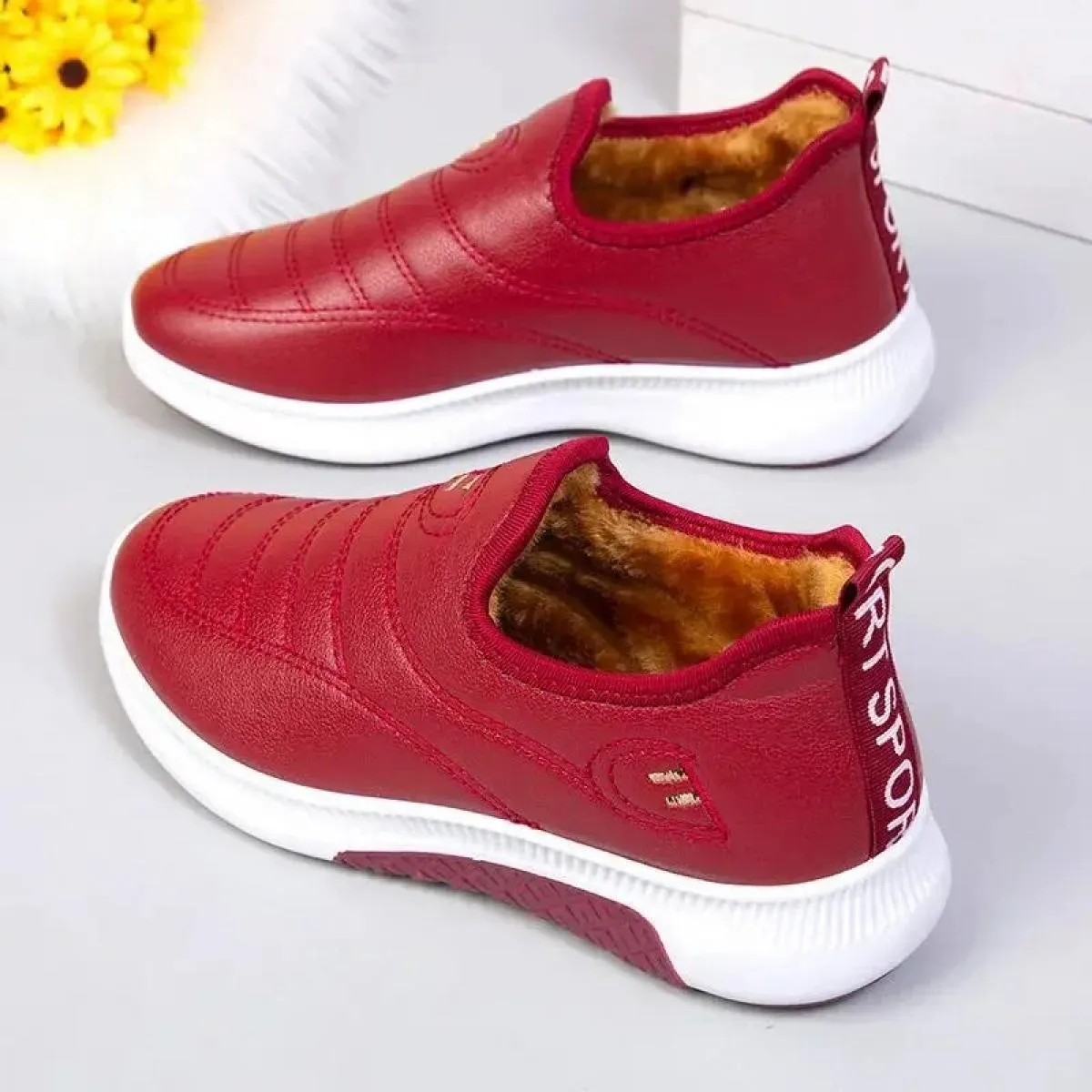 Stivali da neve Scarpe da donna Stivaletti in pelliccia di peluche caldi Scarpe invernali da donna slip on scarpe casual piatte