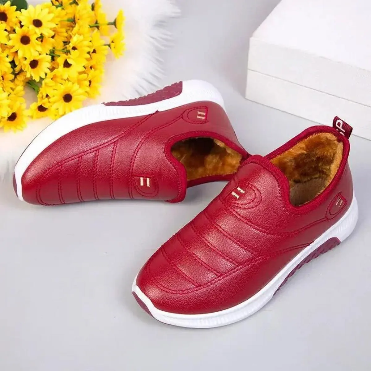 Stivali da neve Scarpe da donna Stivaletti in pelliccia di peluche caldi Scarpe invernali da donna slip on scarpe casual piatte