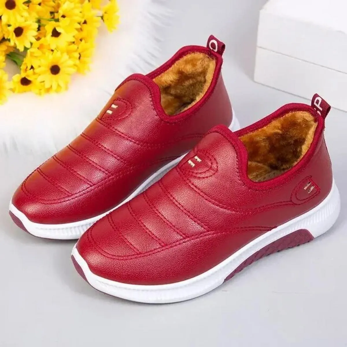Stivali da neve Scarpe da donna Stivaletti in pelliccia di peluche caldi Scarpe invernali da donna slip on scarpe casual piatte